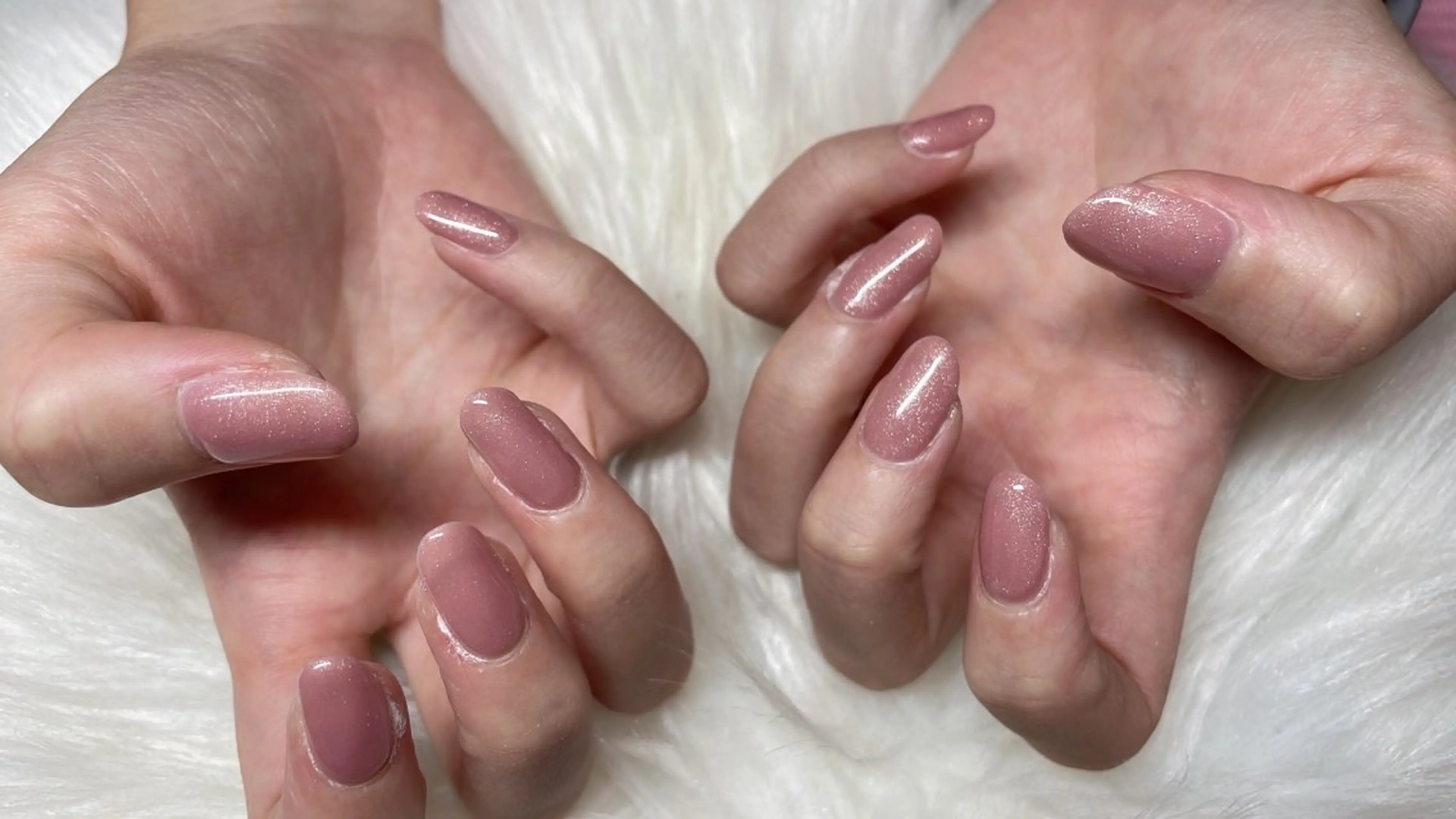 ネイル Amoureuse Satomiのネイルデザイン