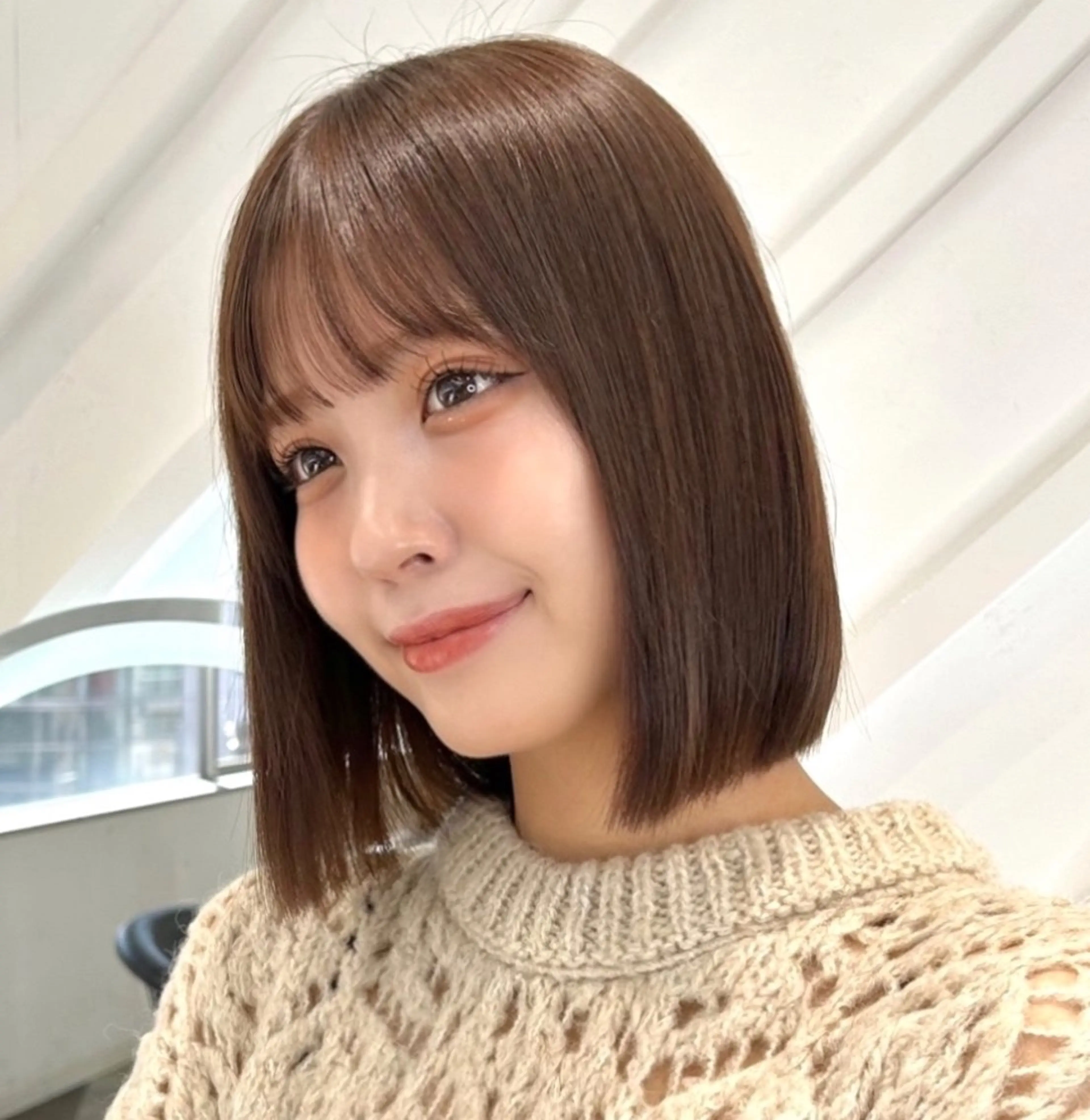 ショート カラー カット トリートメント 莉乃/縮毛矯正/髪質 改善/艶カラーのヘアスタイル