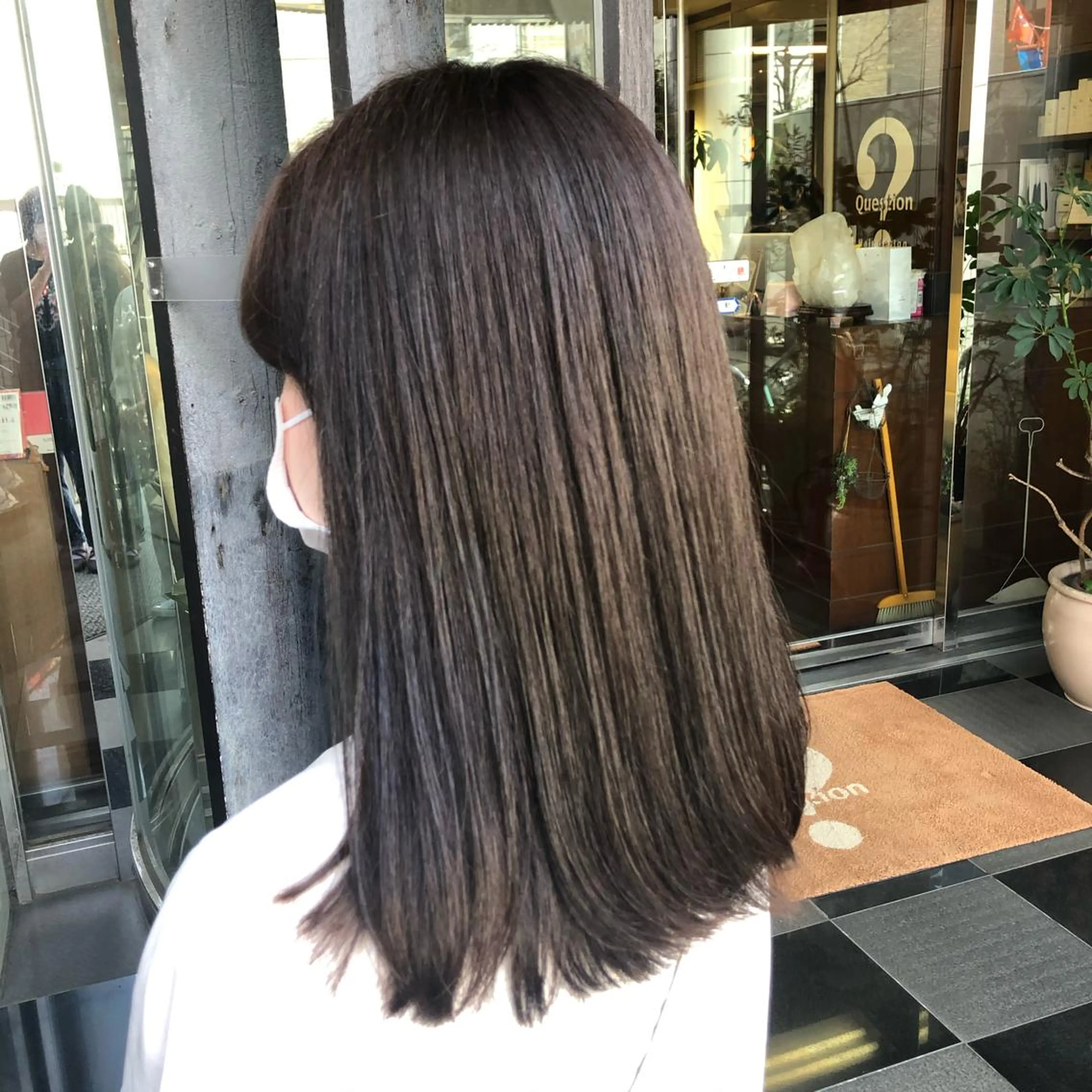 カラー 山崎 絵莉香のヘアスタイル