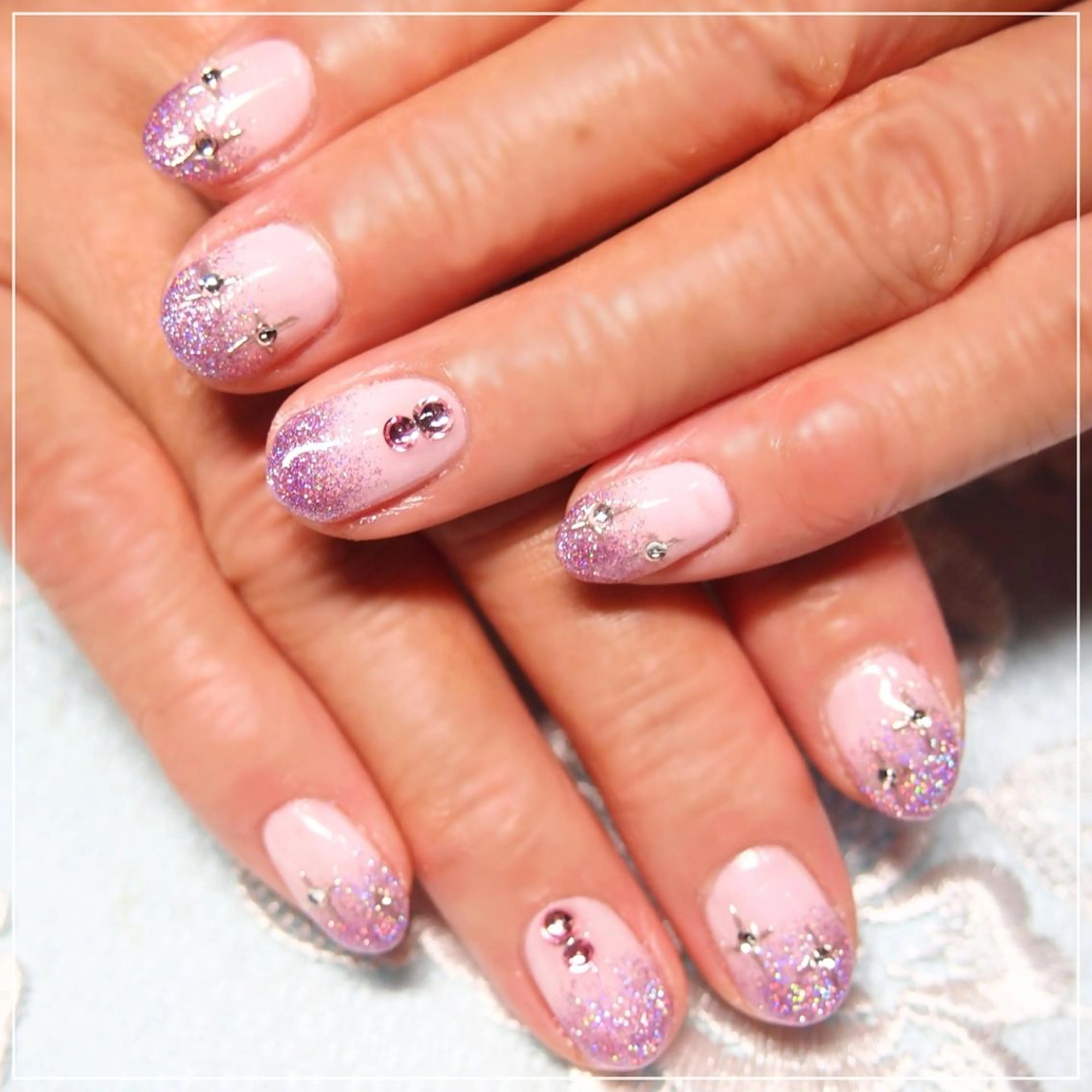 ネイル 山田 麻衣のネイルデザイン