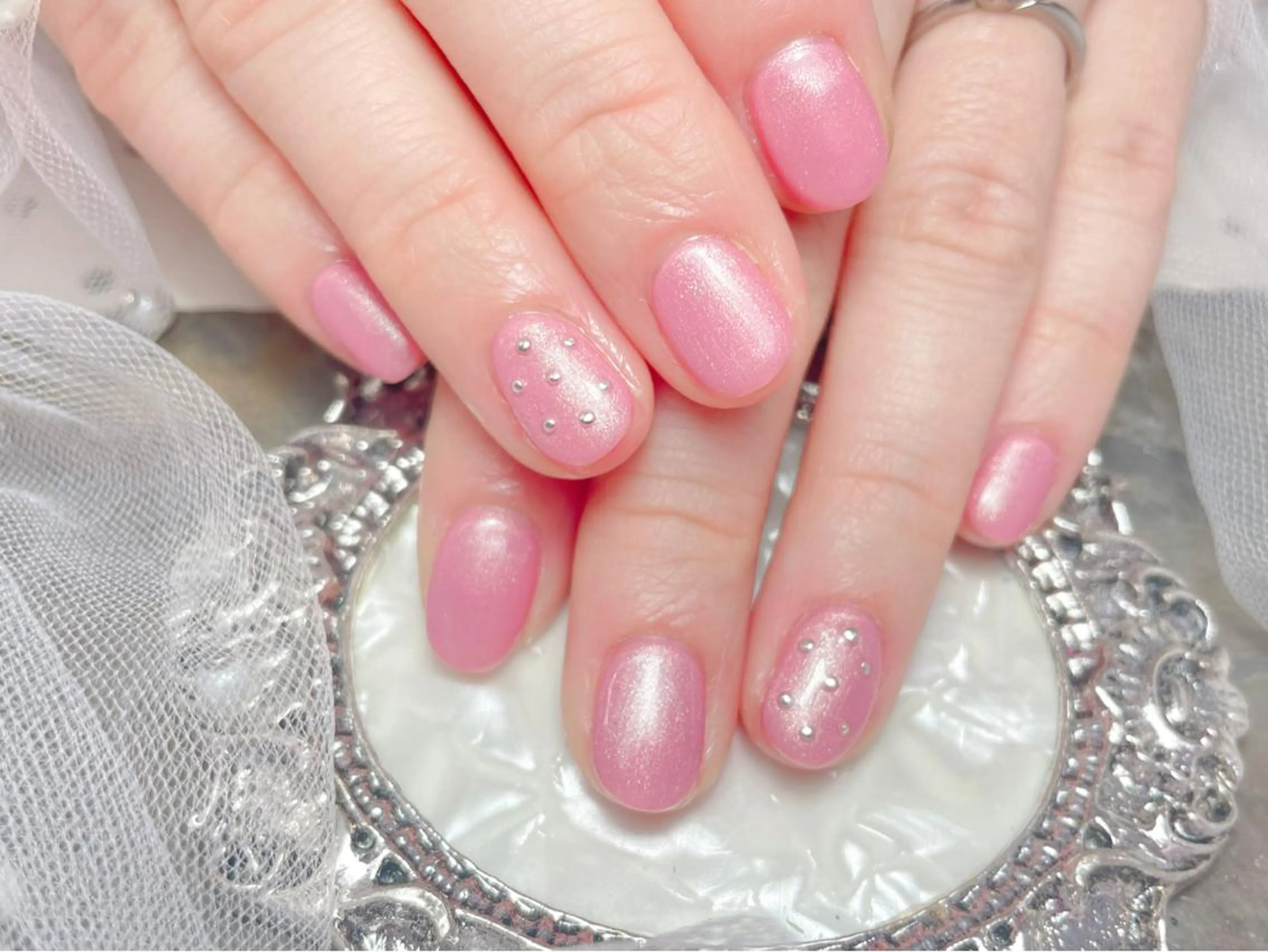 ネイル ハンドネイル マジックミラー所属・マジック ミラーのネイルデザイン