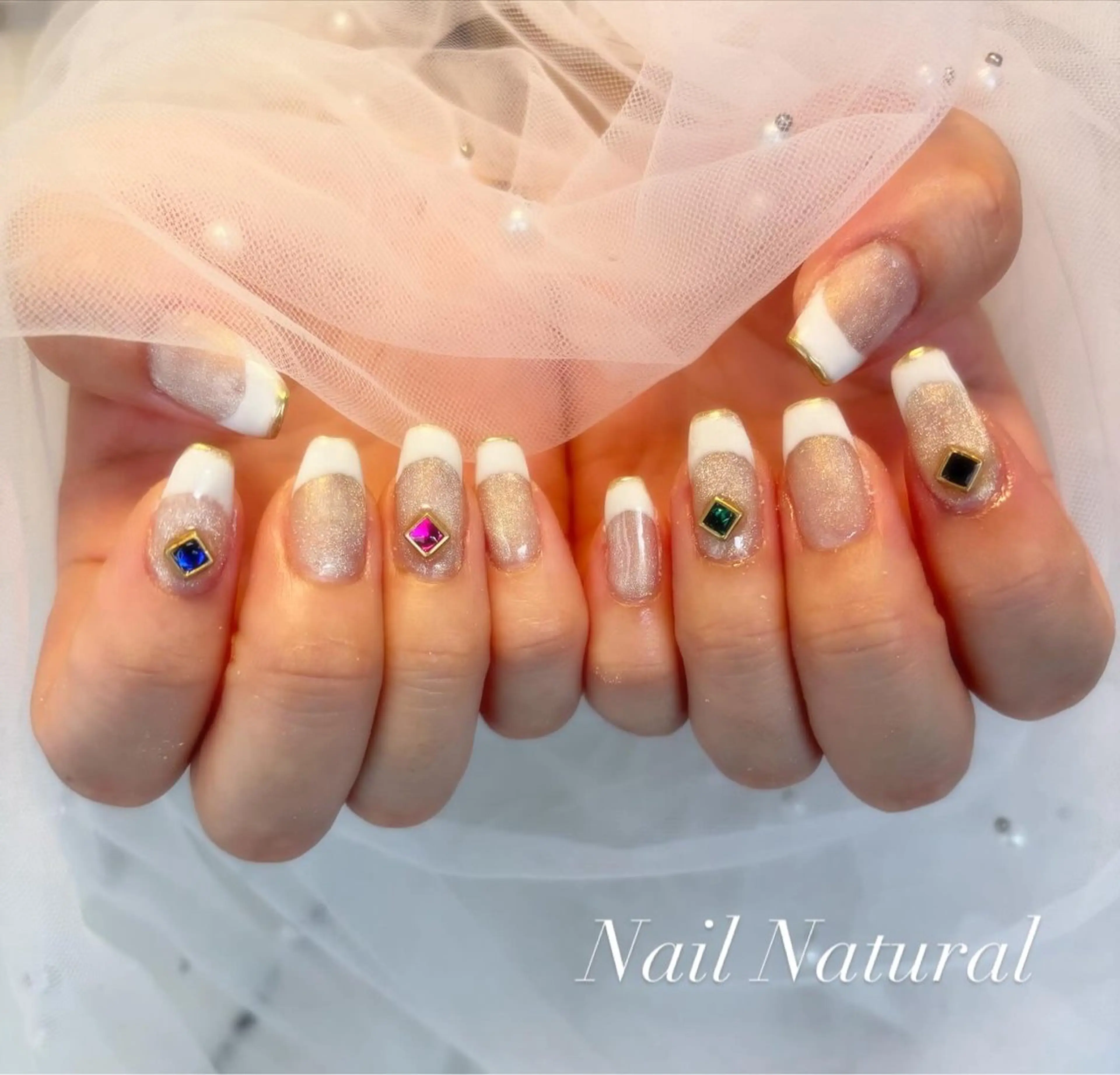 ネイル フラッシュネイル フットネイル フレンチネイル ジェルネイル ガラスフレンチ ハンドネイル Nail salon Natulalのネイルデザイン