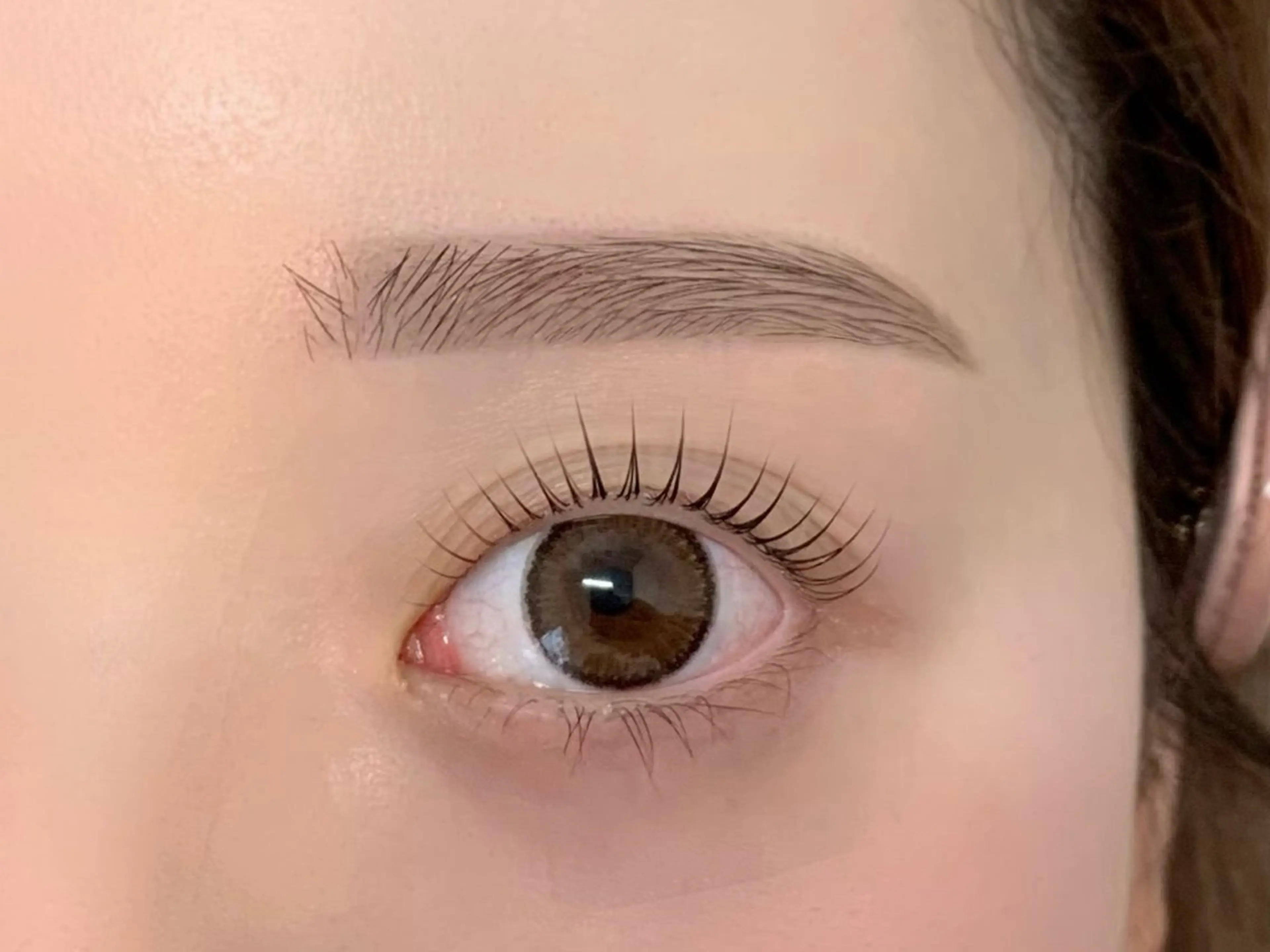 アイブロウ 眉カラー メンズアイブロウ 眉毛ワックス脱毛 マツパ ohime 新宿店 natsumiのマツエク・マツパデザイン