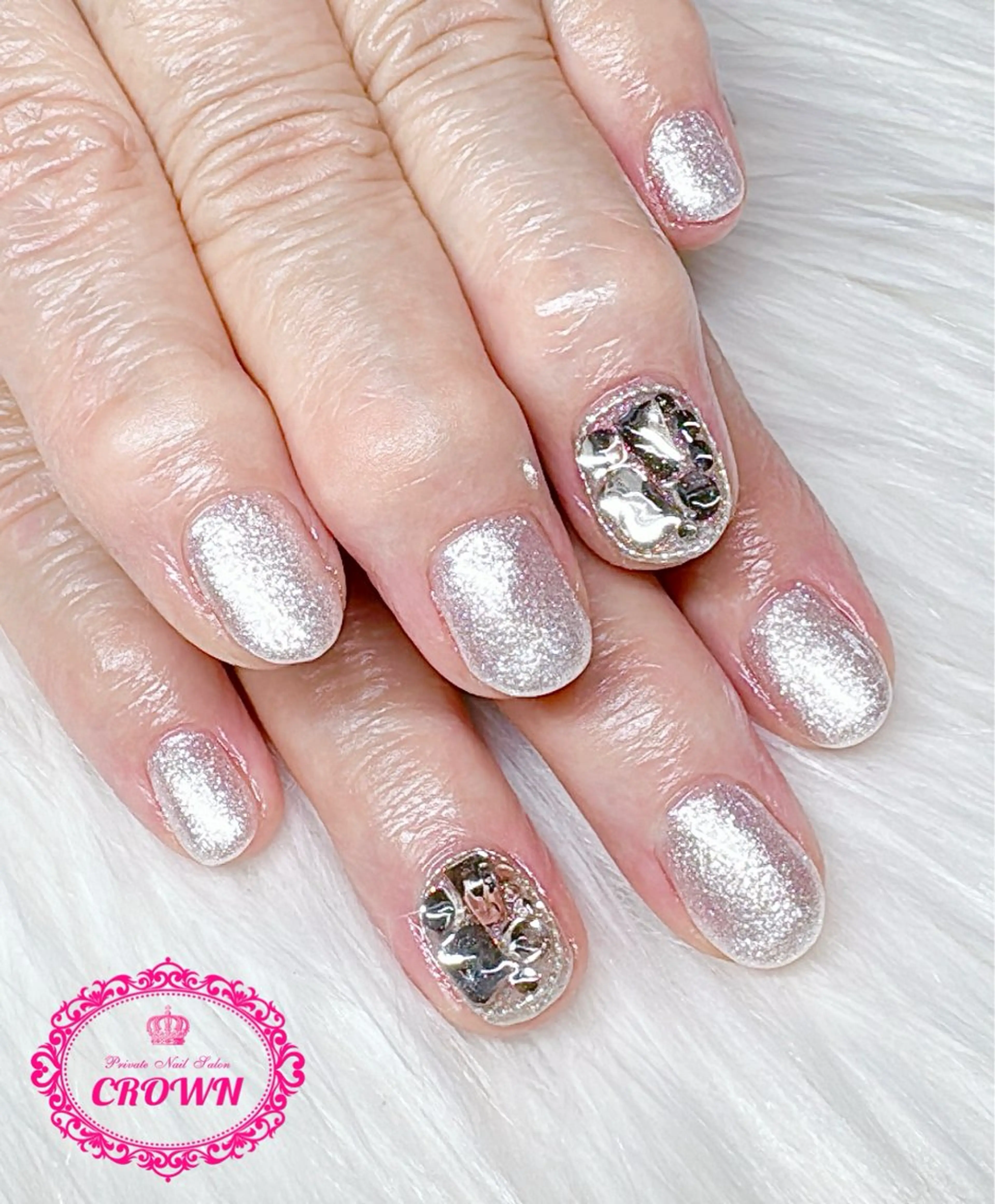 ネイル CROWN プライベートサロンのネイルデザイン