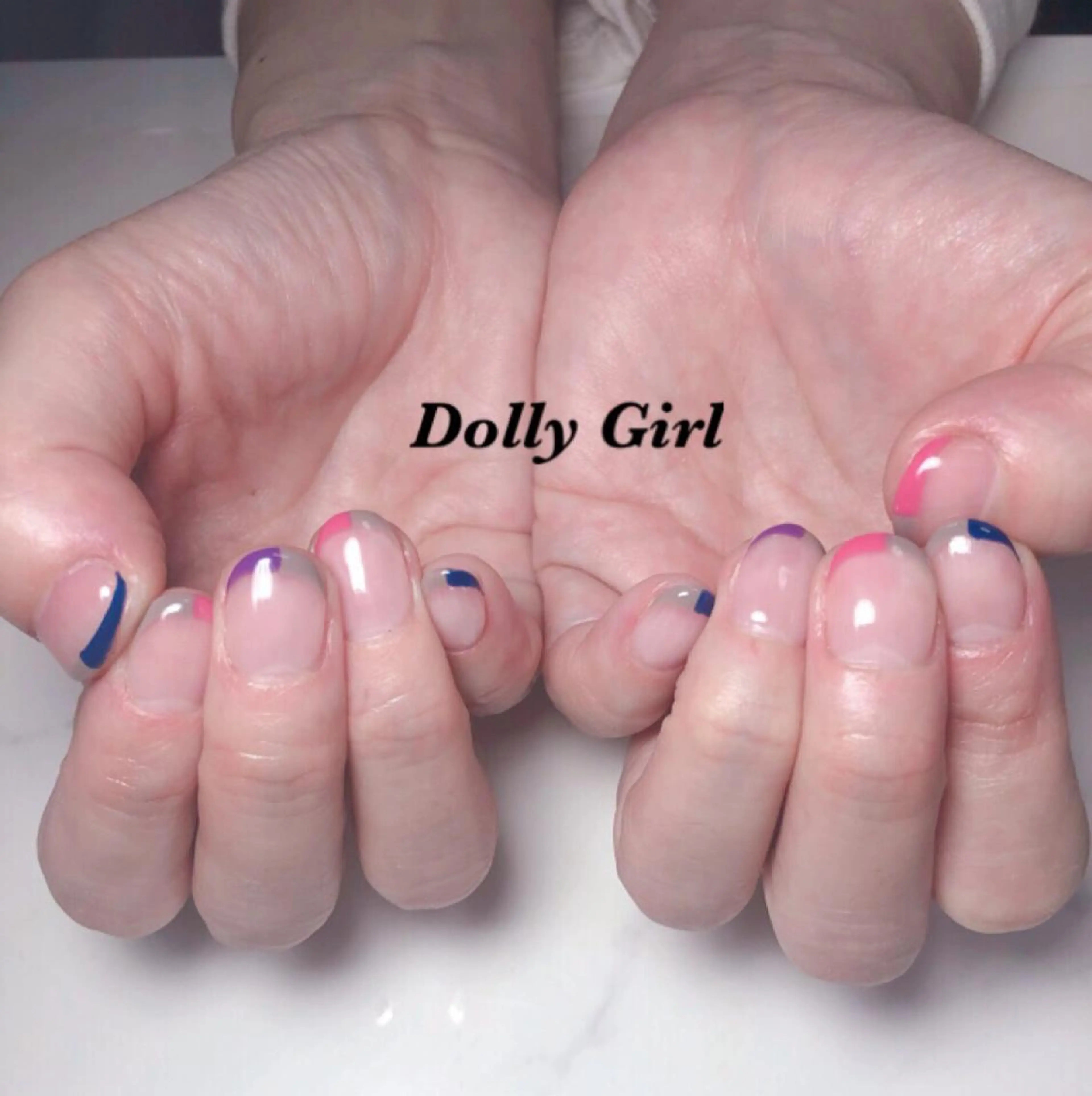 ネイル フレンチネイル 個室ネイルサロンDolly Girl〜ドーリーガール〜所属・DollyGirl KYOKOのネイルデザイン