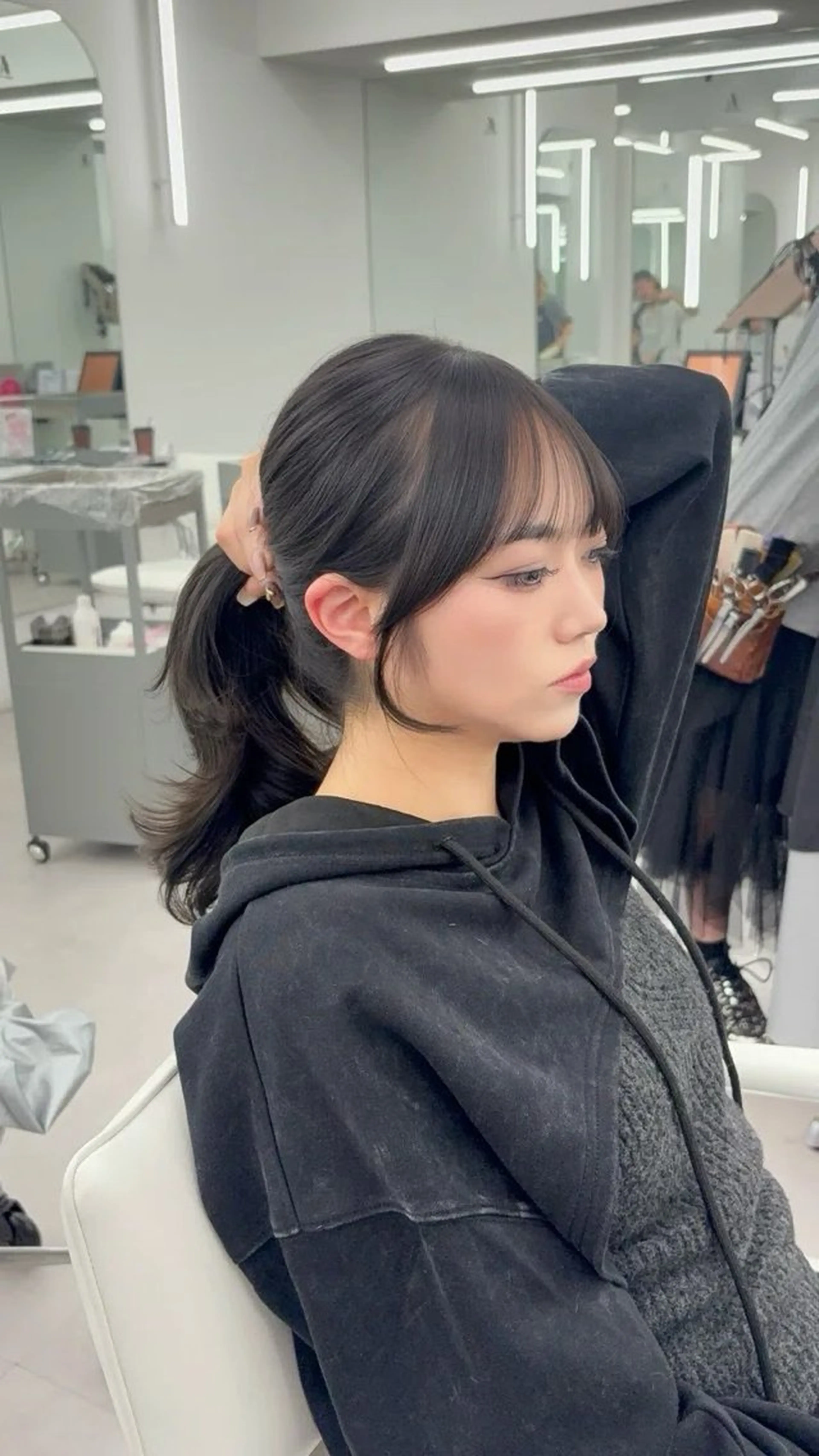 ロング カラー レイヤーカット 小顔カット カット ヘアカラー トリートメント 韓国ヘア/レイヤー/ 顔まわり足立遥奈のヘアスタイル