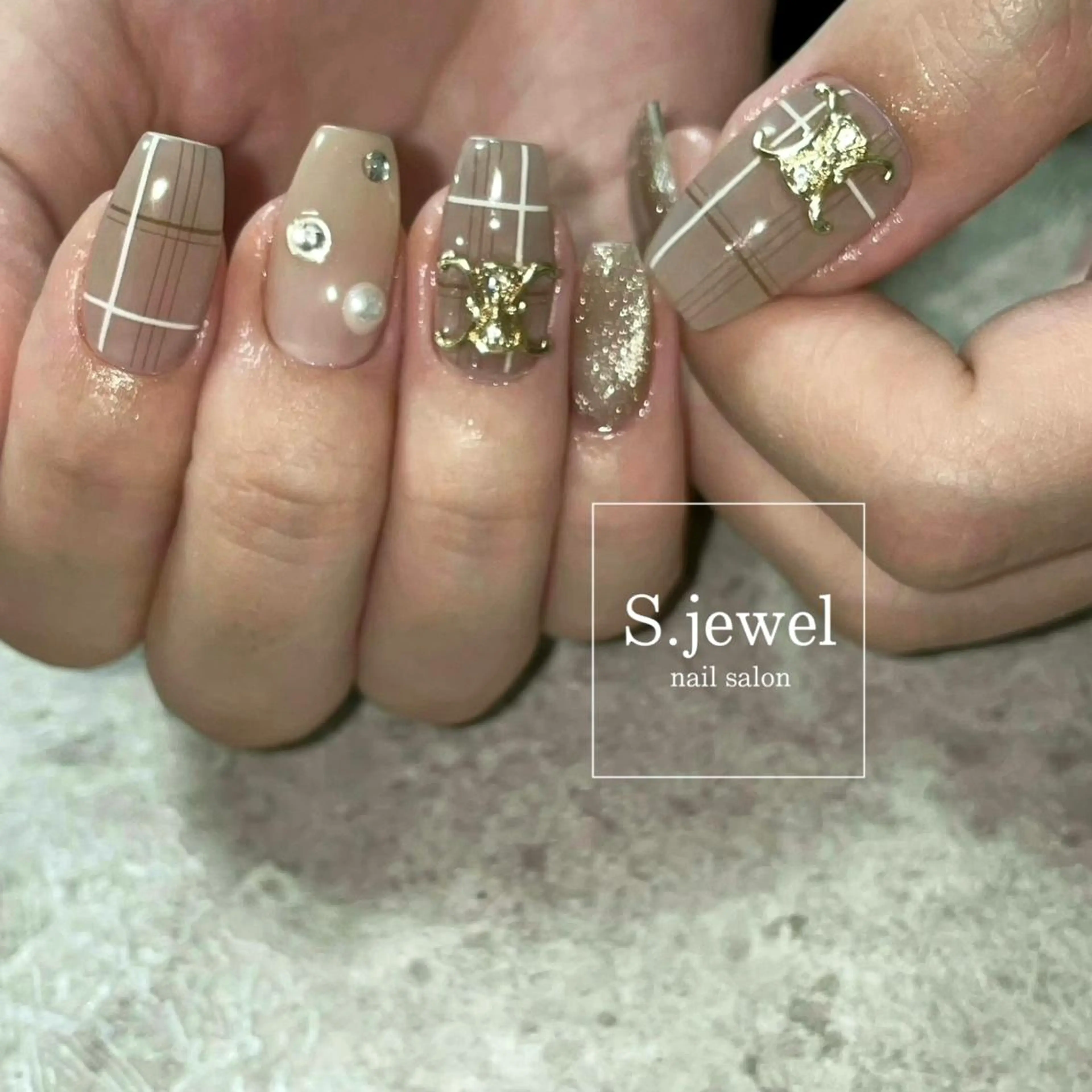 ネイル S♡JEWEL所属・S. JEWELのネイルデザイン