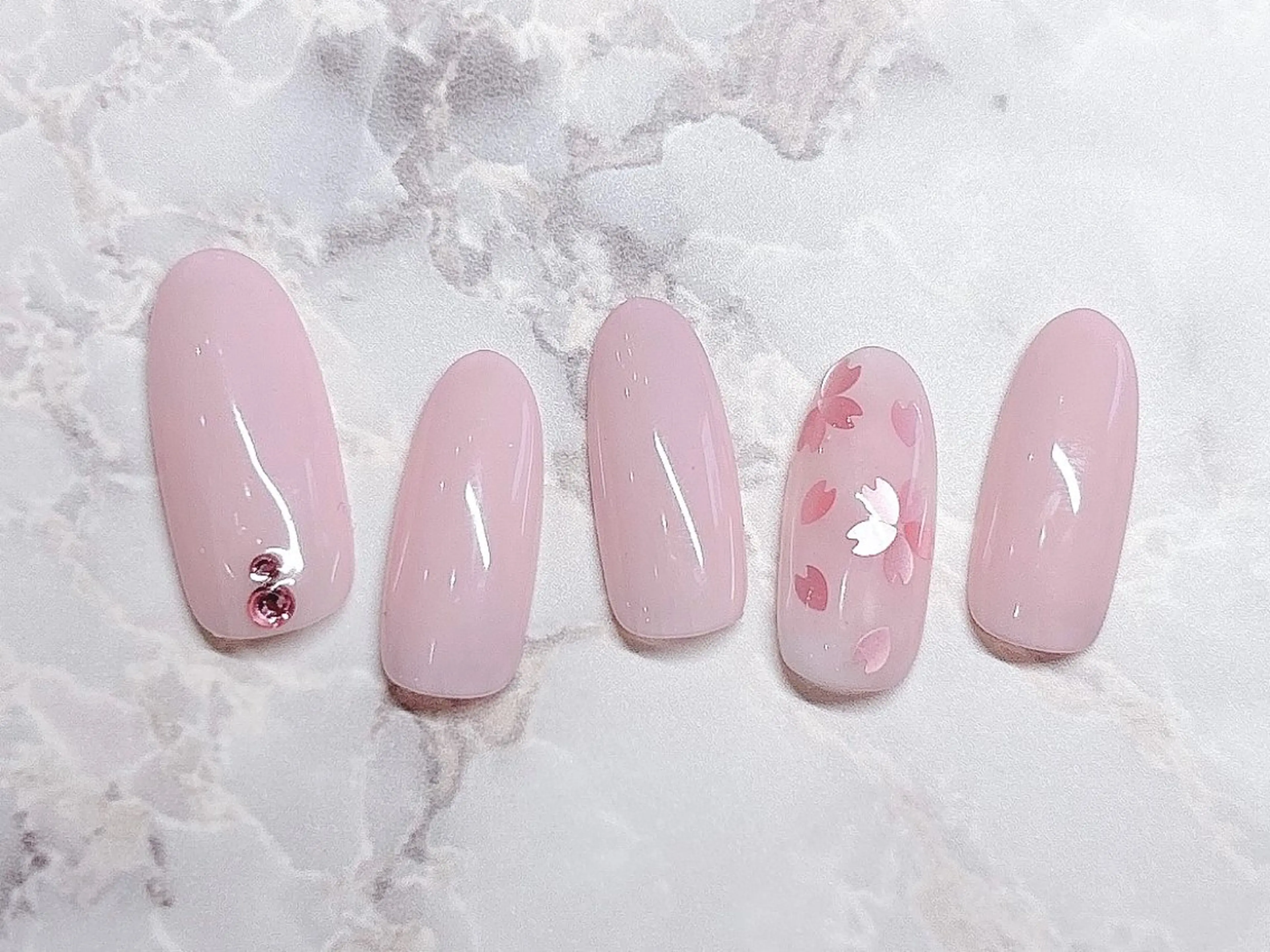 ネイル ハンドネイル 渡邉 真衣のネイルデザイン