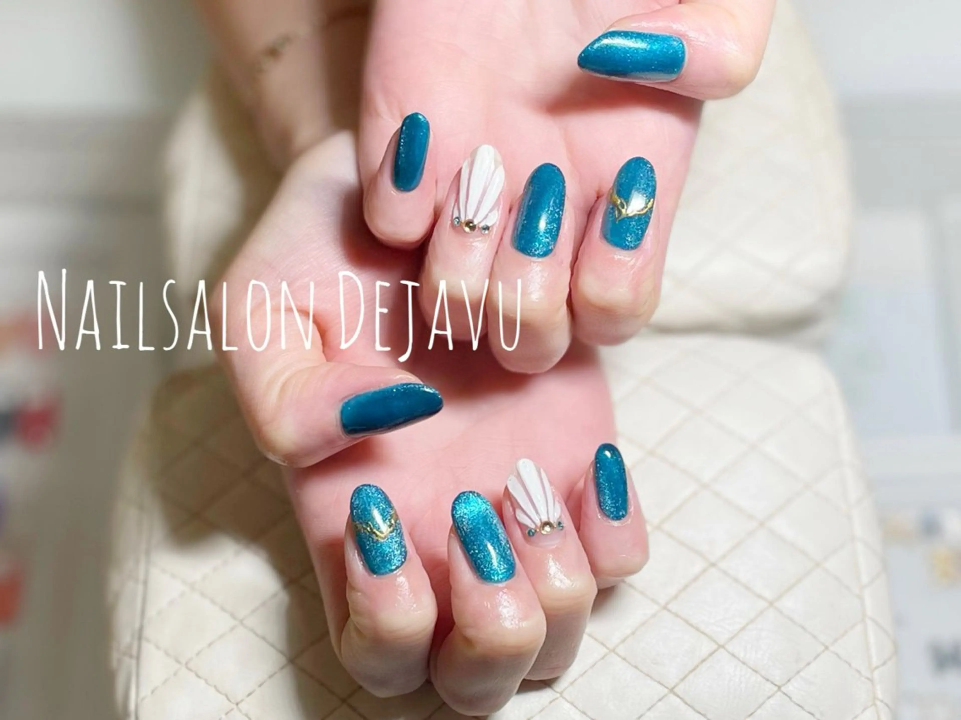 ネイル ブルー マグネットネイル Dejavu所属・Nail salon Dejavu 🌿のネイルデザイン