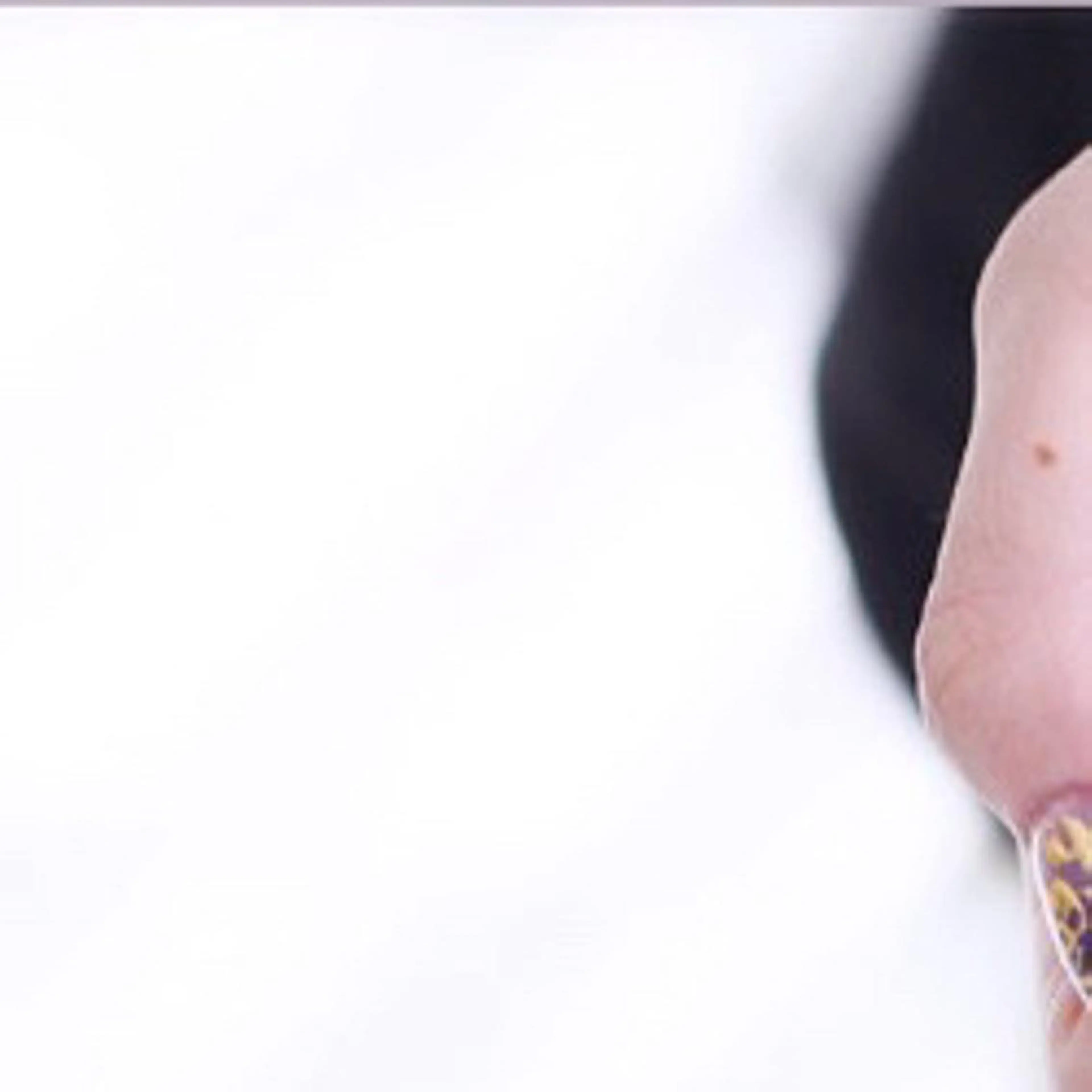 ネイル アートネイル ミラーネイル atelier nife.のネイルデザイン