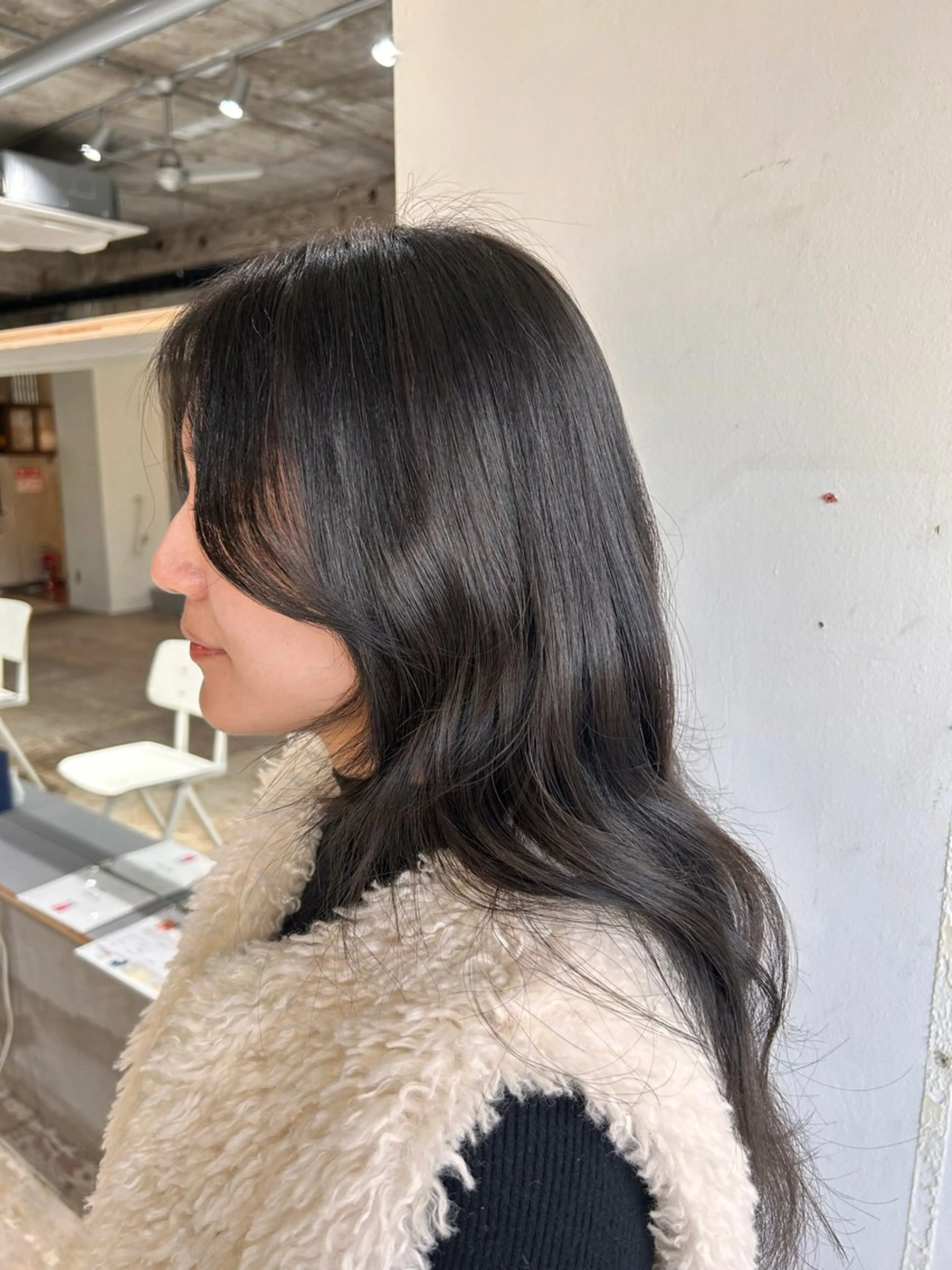 ロング カラー ブリーチ ブリーチなしカラー ヘアカラー 玉置 七海のヘアスタイル