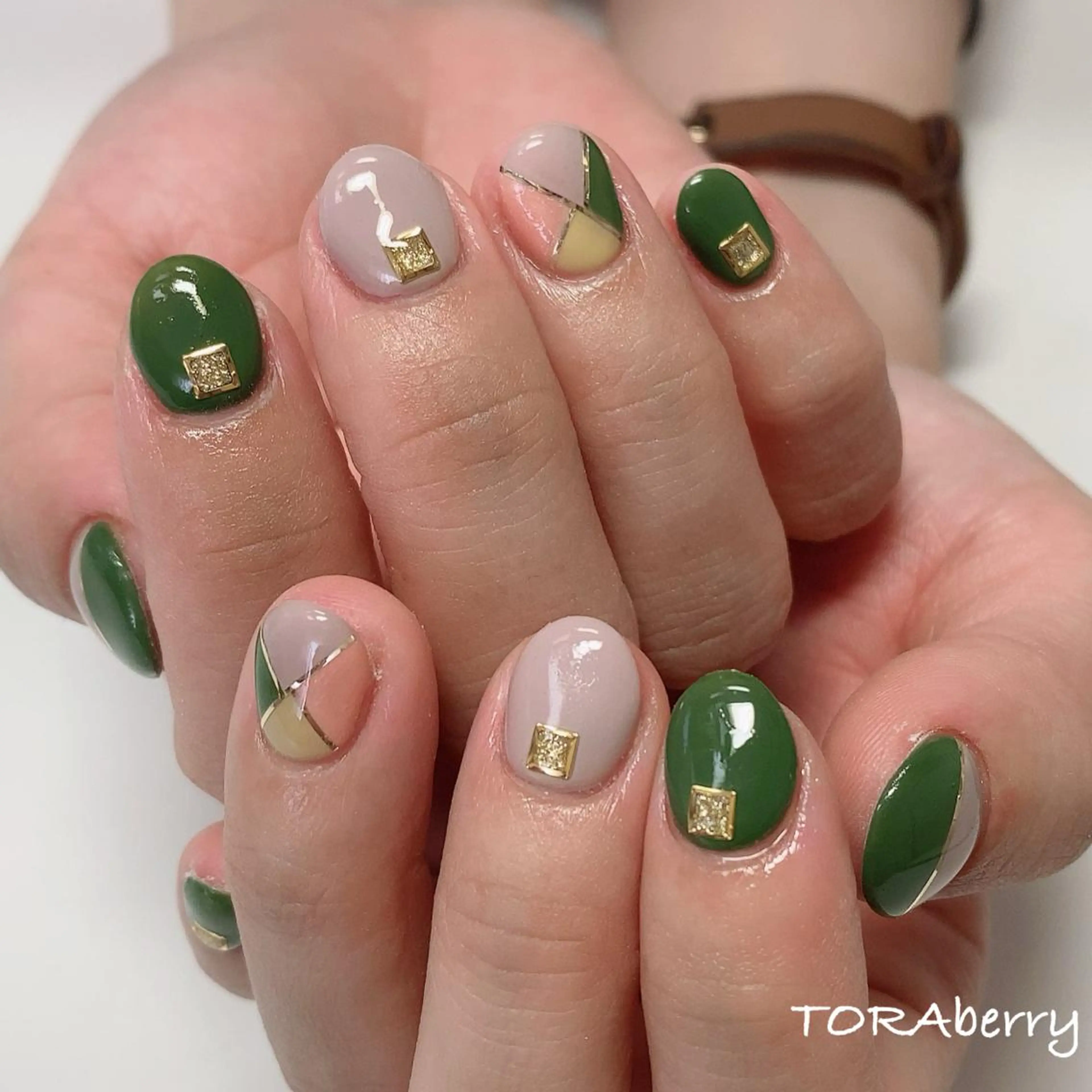 ネイル ショートネイル ハンドネイル ネイリスト なつみのネイルデザイン