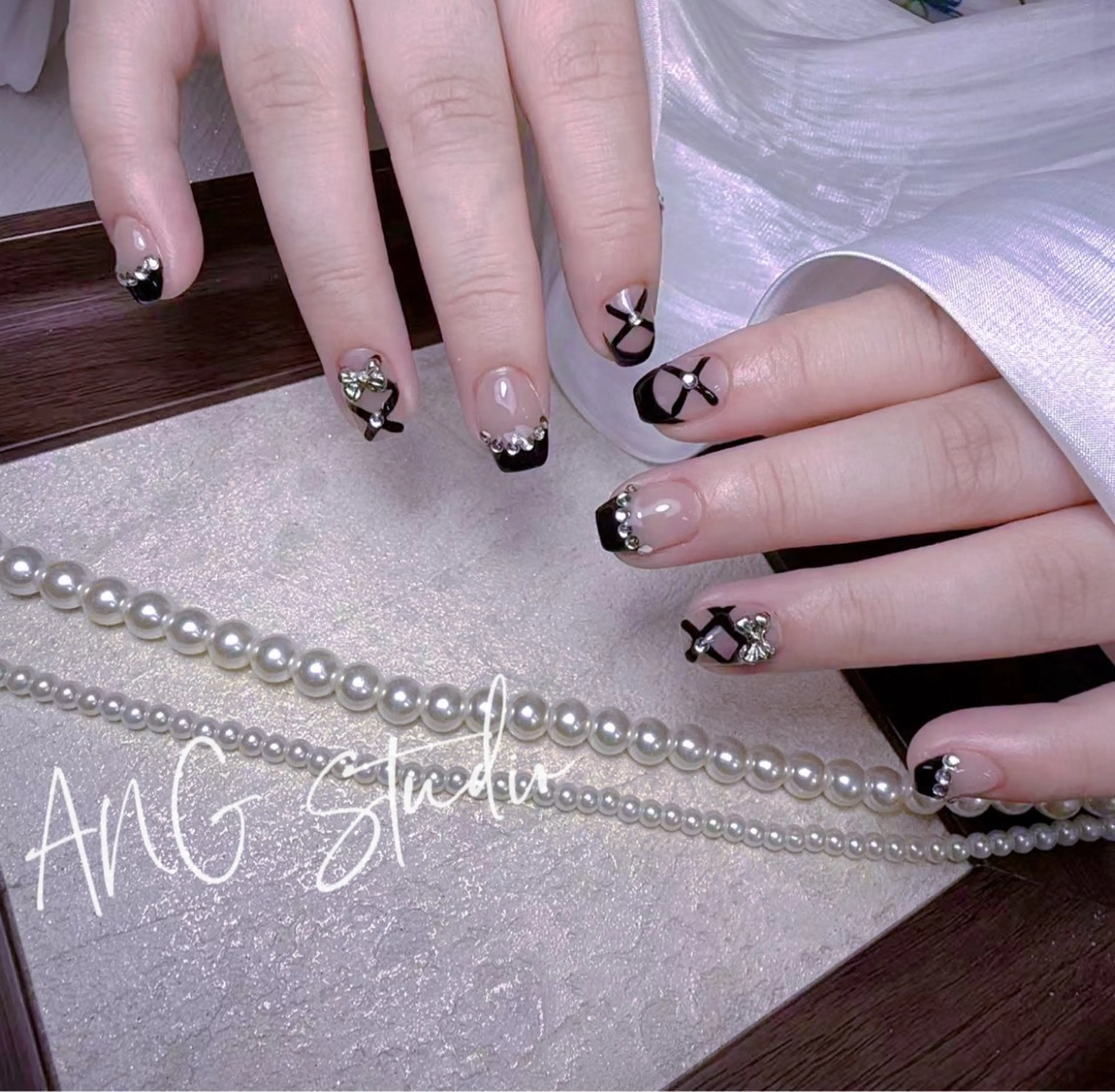 ネイル ハンドネイル ハンドケア ANG Studioのネイルデザイン