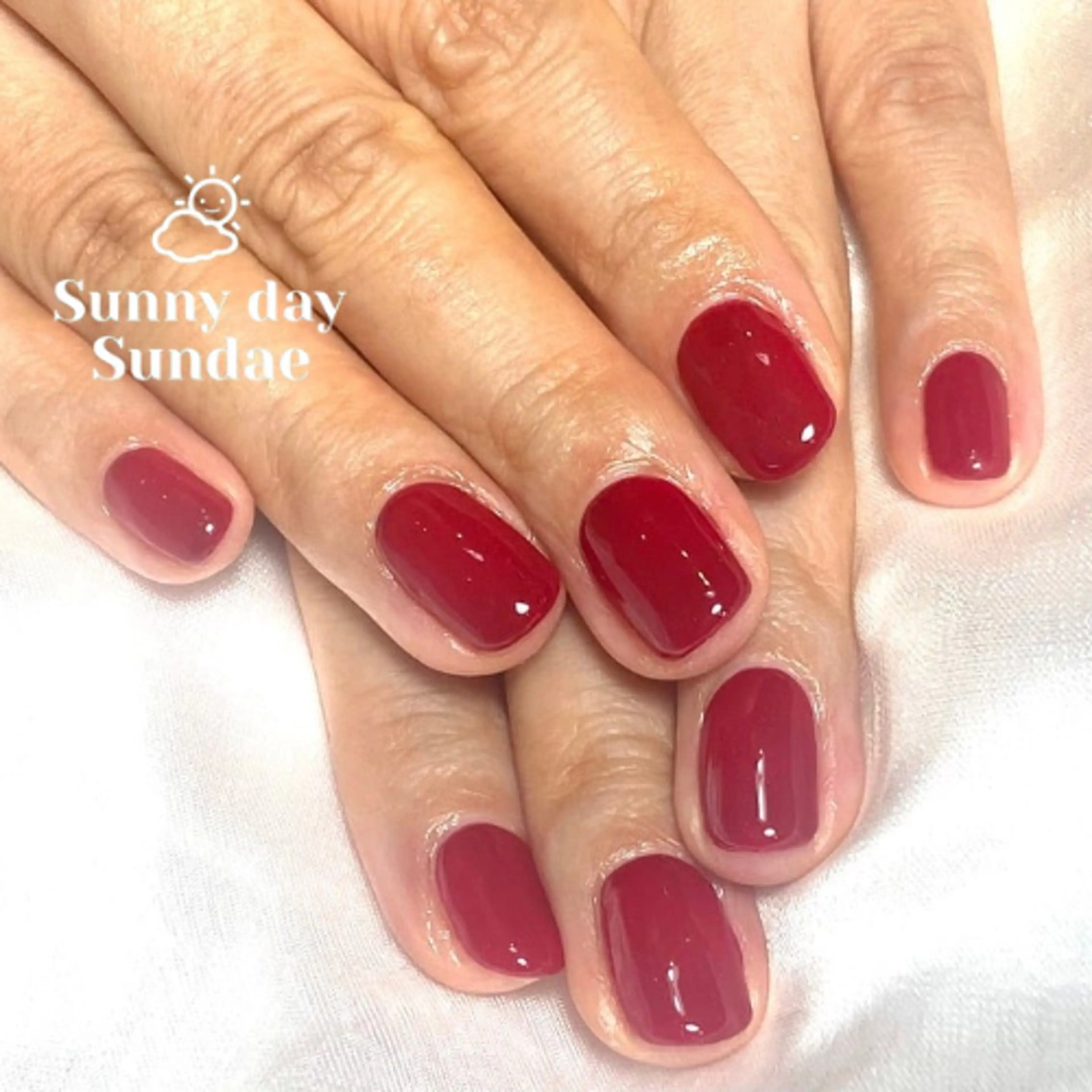 ネイル ジェルネイル ワンカラーネイル パラジェル ハンドネイル mako 🌷のネイルデザイン