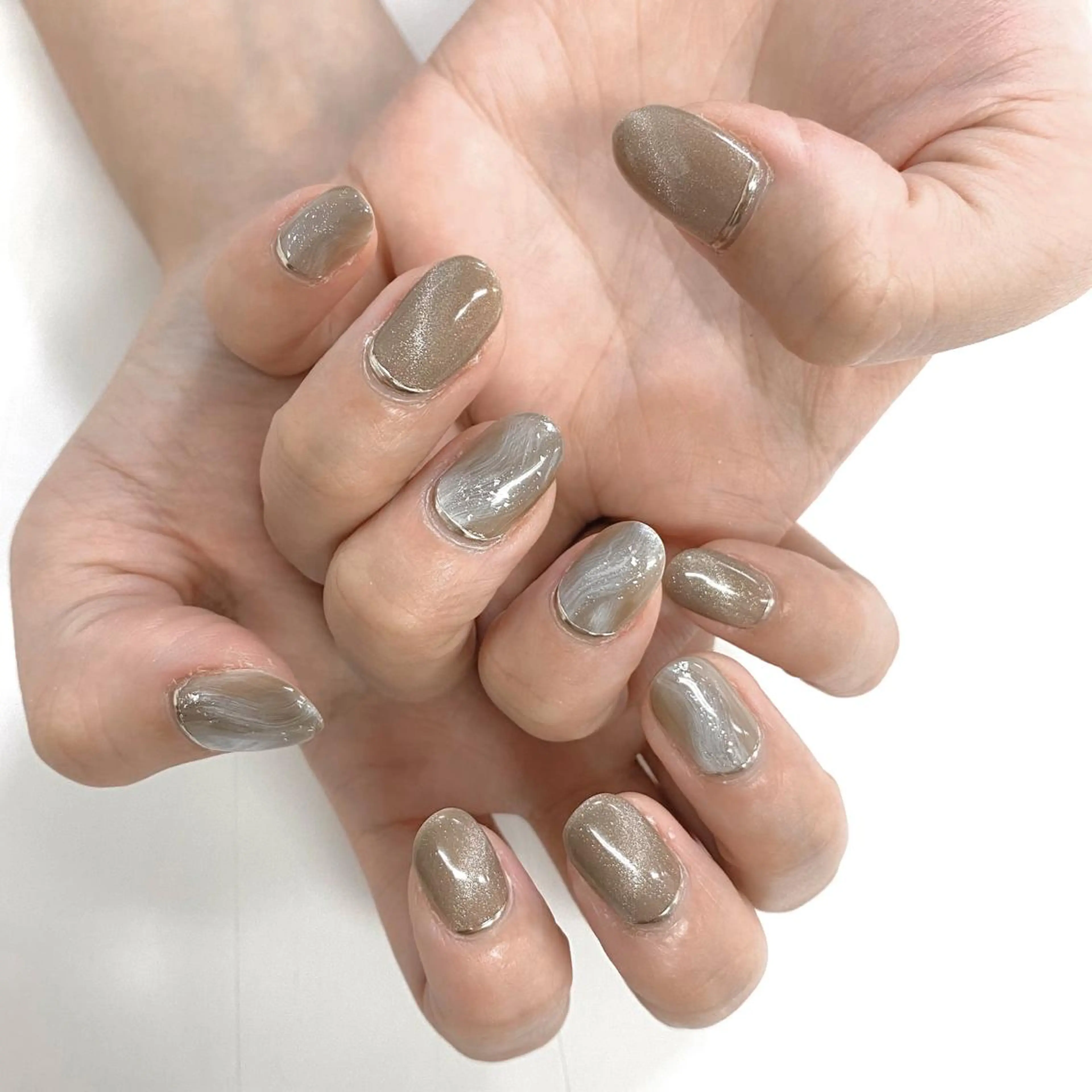 ネイル マグネットネイル ミラーネイル ニュアンスネイル NUMAZAWA KASUMIのネイルデザイン