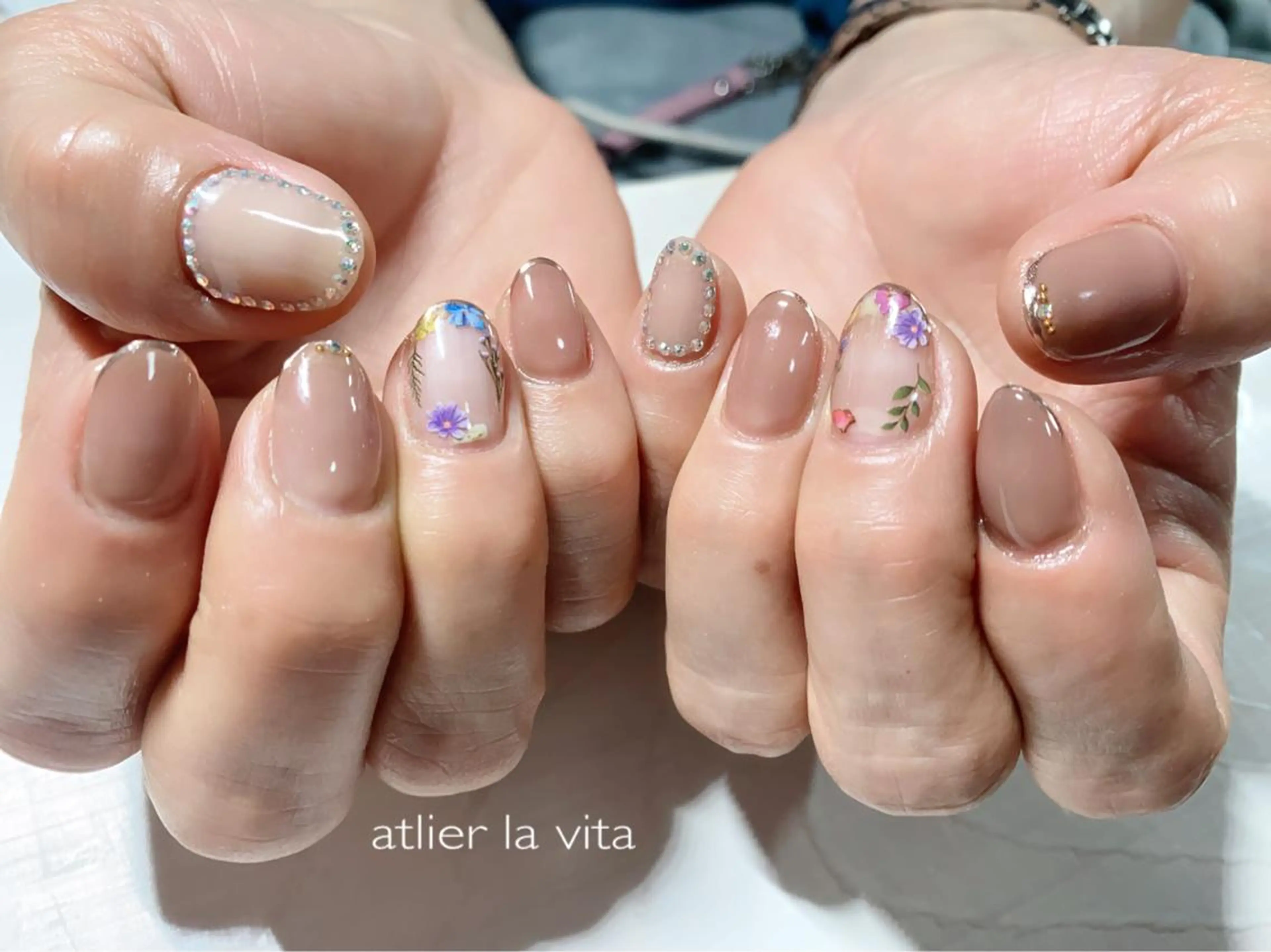 ネイル ハンドネイル atelier la vita所属・lavita. mimuraのネイルデザイン