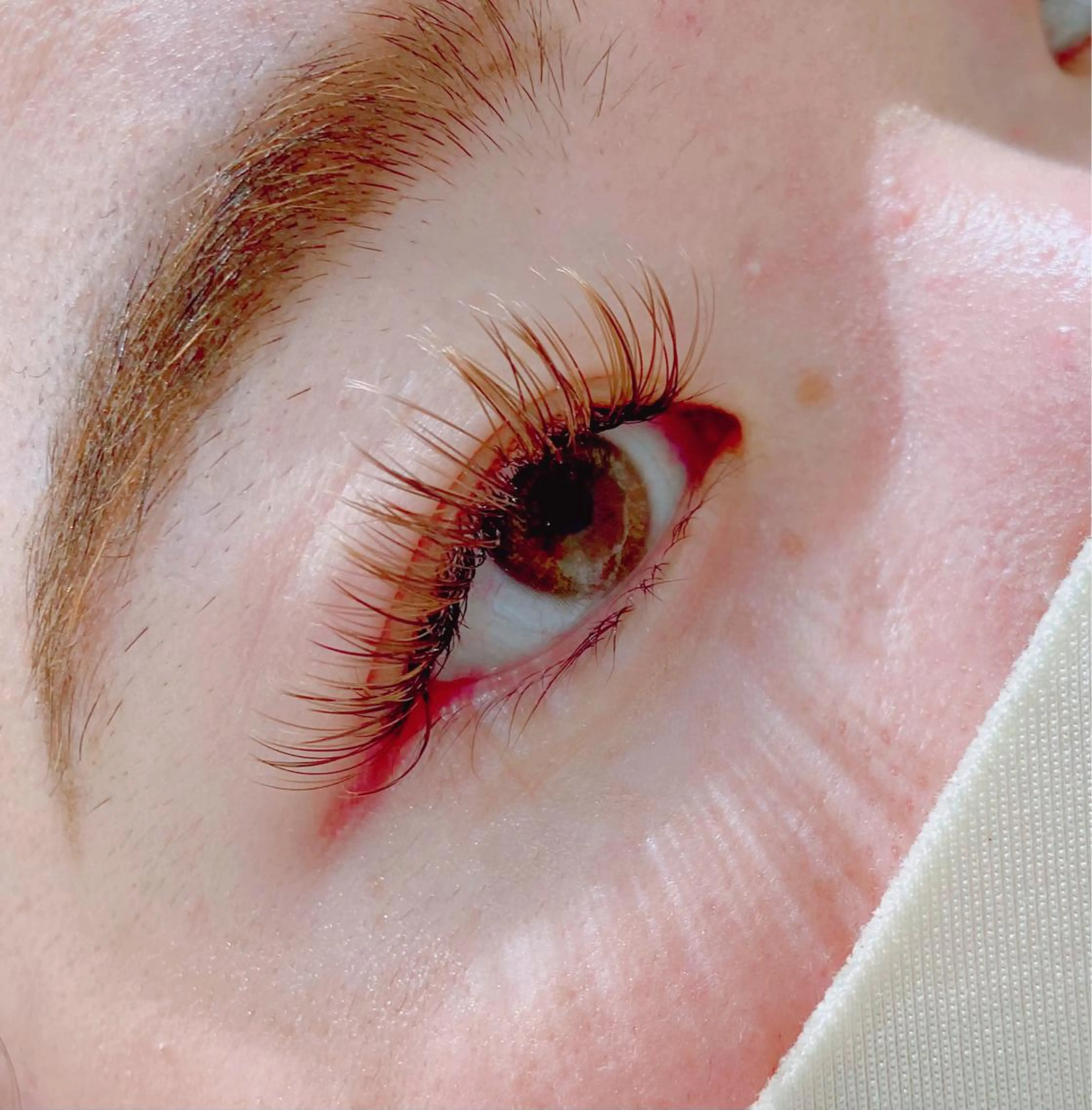 マツエク・マツパ カラーマツエク フラットラッシュ マツエク Barretta 飯嶋のマツエク・マツパデザイン