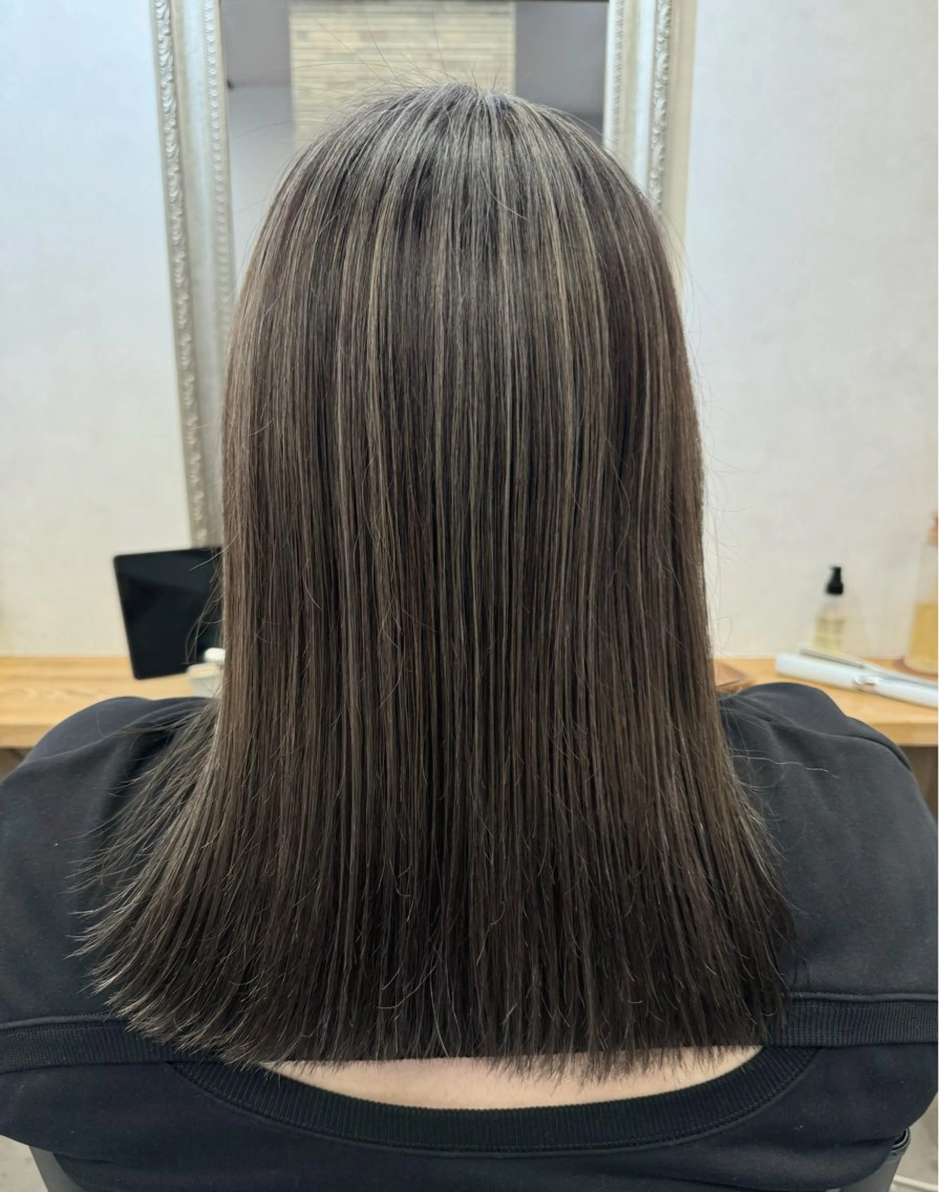 カラー デザインカラー ハイライトカラー ヘアカラー トリートメント 銀座/インナーカラー /髪質改善/せいぎのヘアスタイル