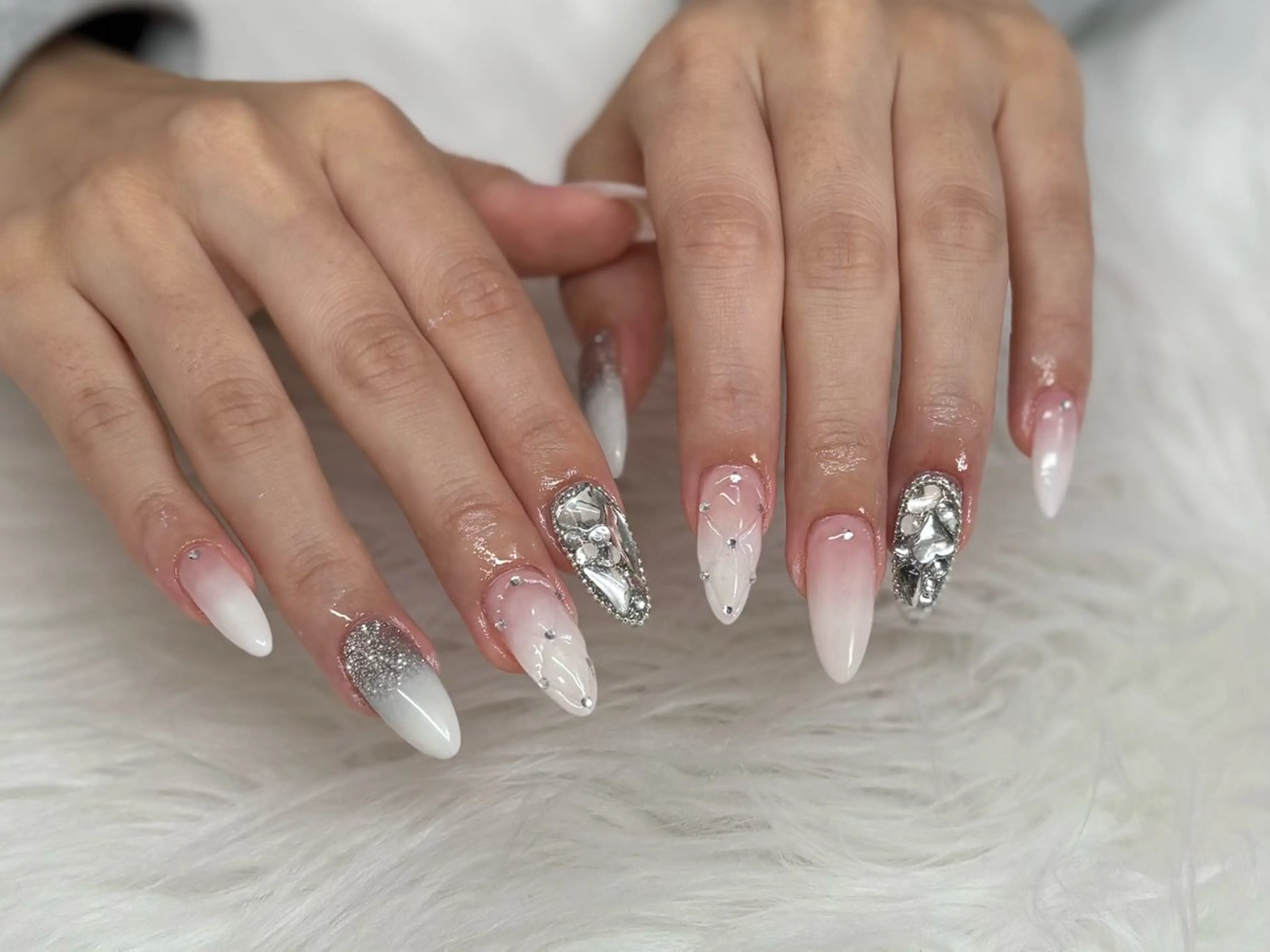 ネイル ハンドネイル ANELA ANNAのネイルデザイン