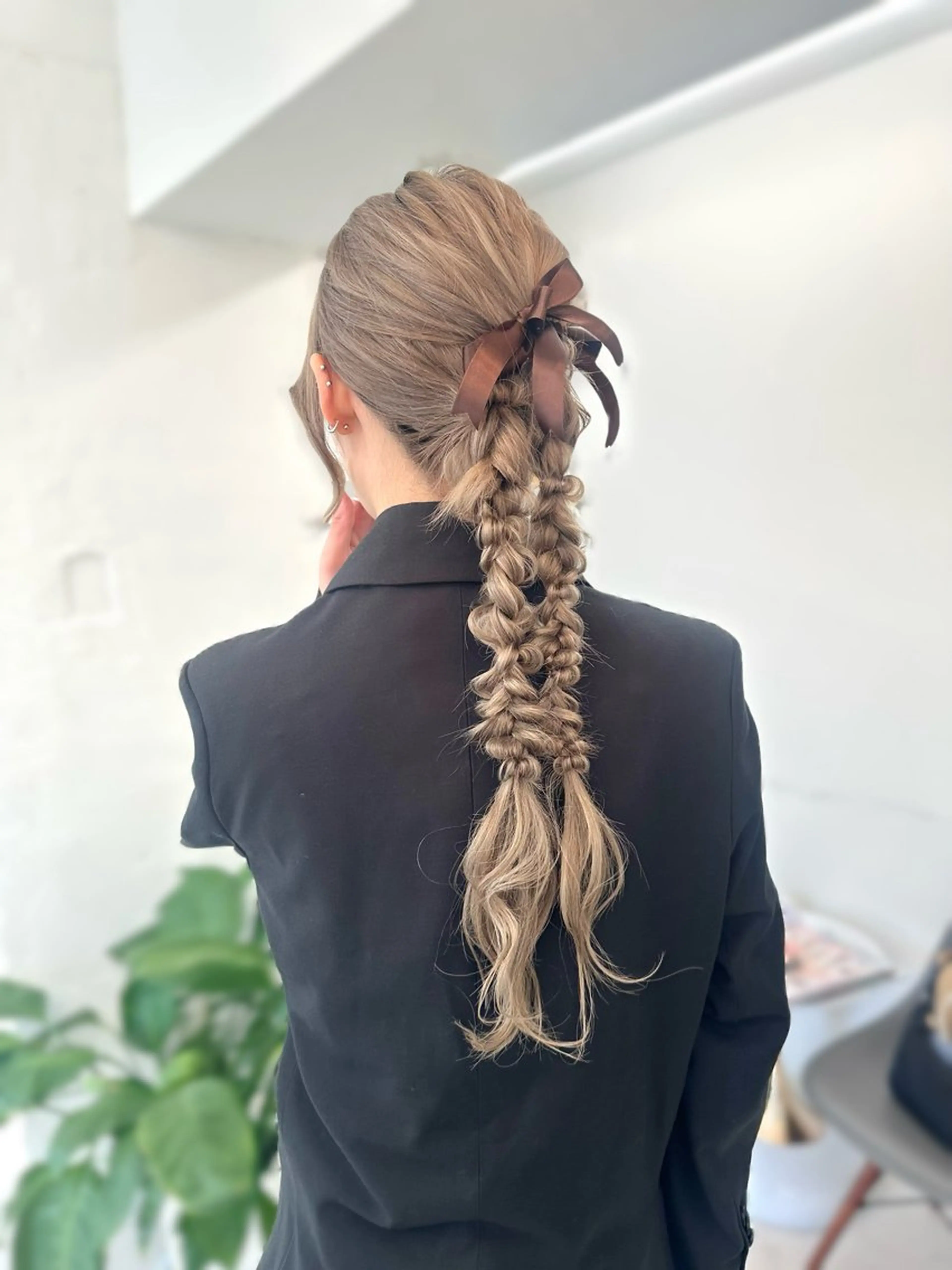 ヘアアレンジ ヘアセット 顔周りcut/ 艶ワンカラー♥ちさきのヘアスタイル