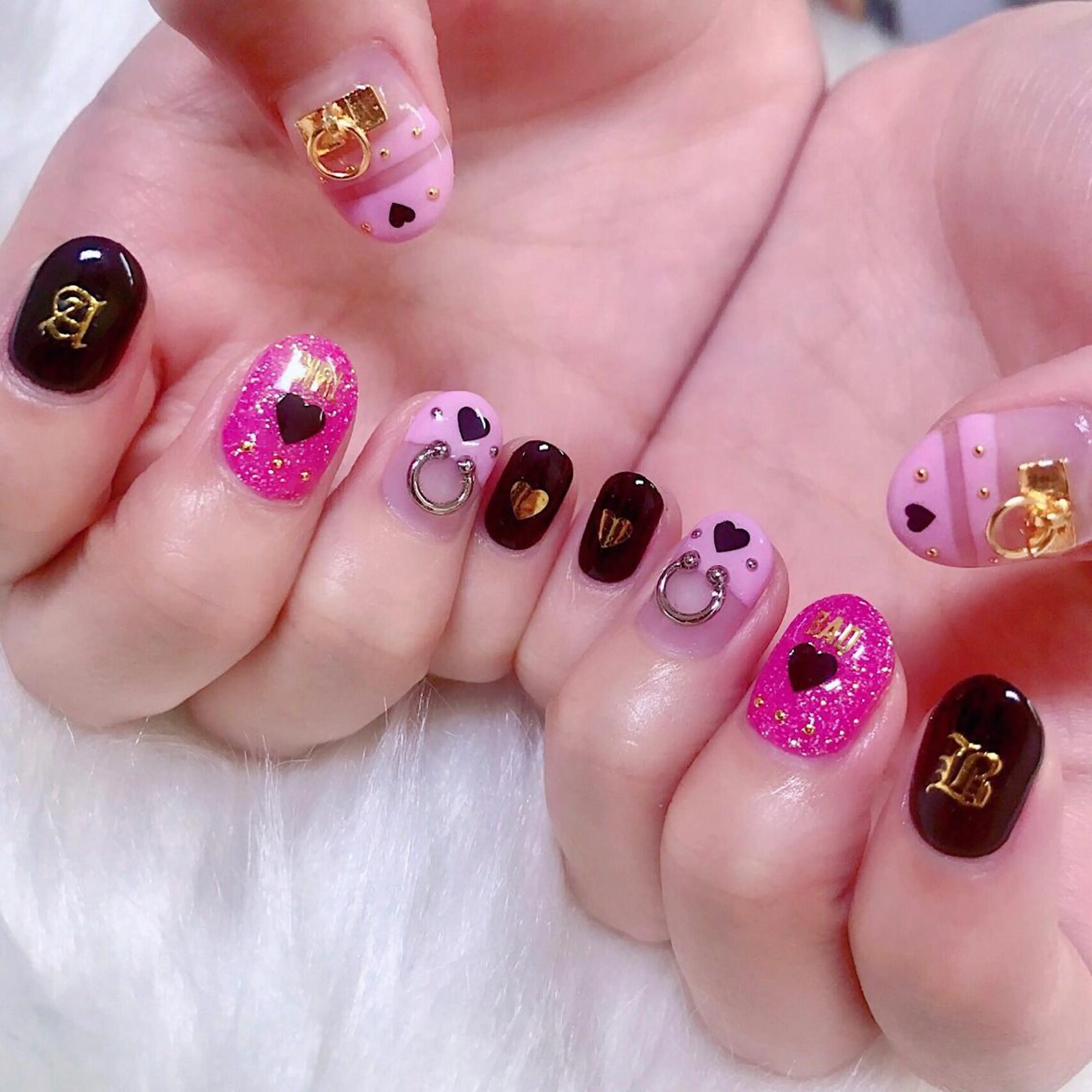 ネイル NOIROUGE所属・NOI ROUGEのネイルデザイン