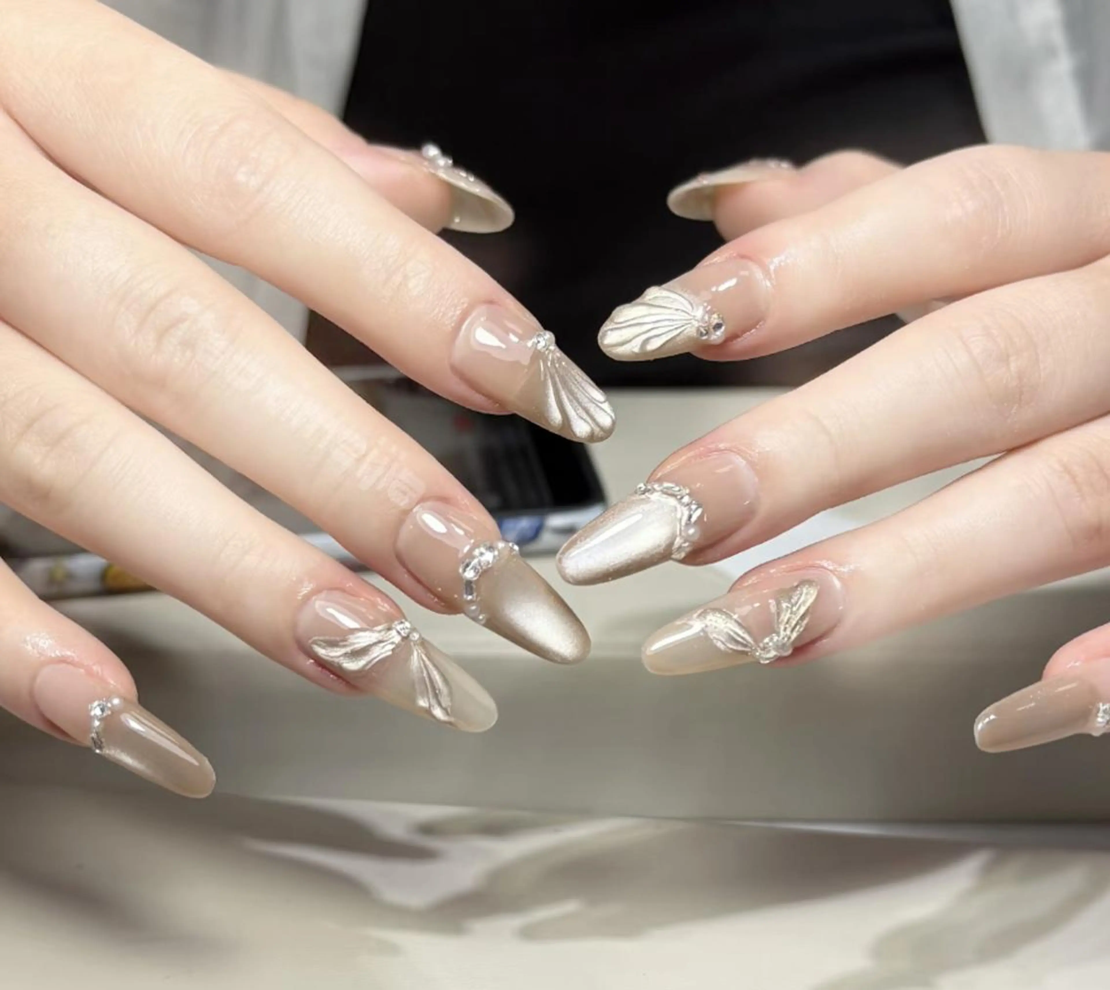 ネイル ハンドネイル 🎀 Ayaka_nailのネイルデザイン