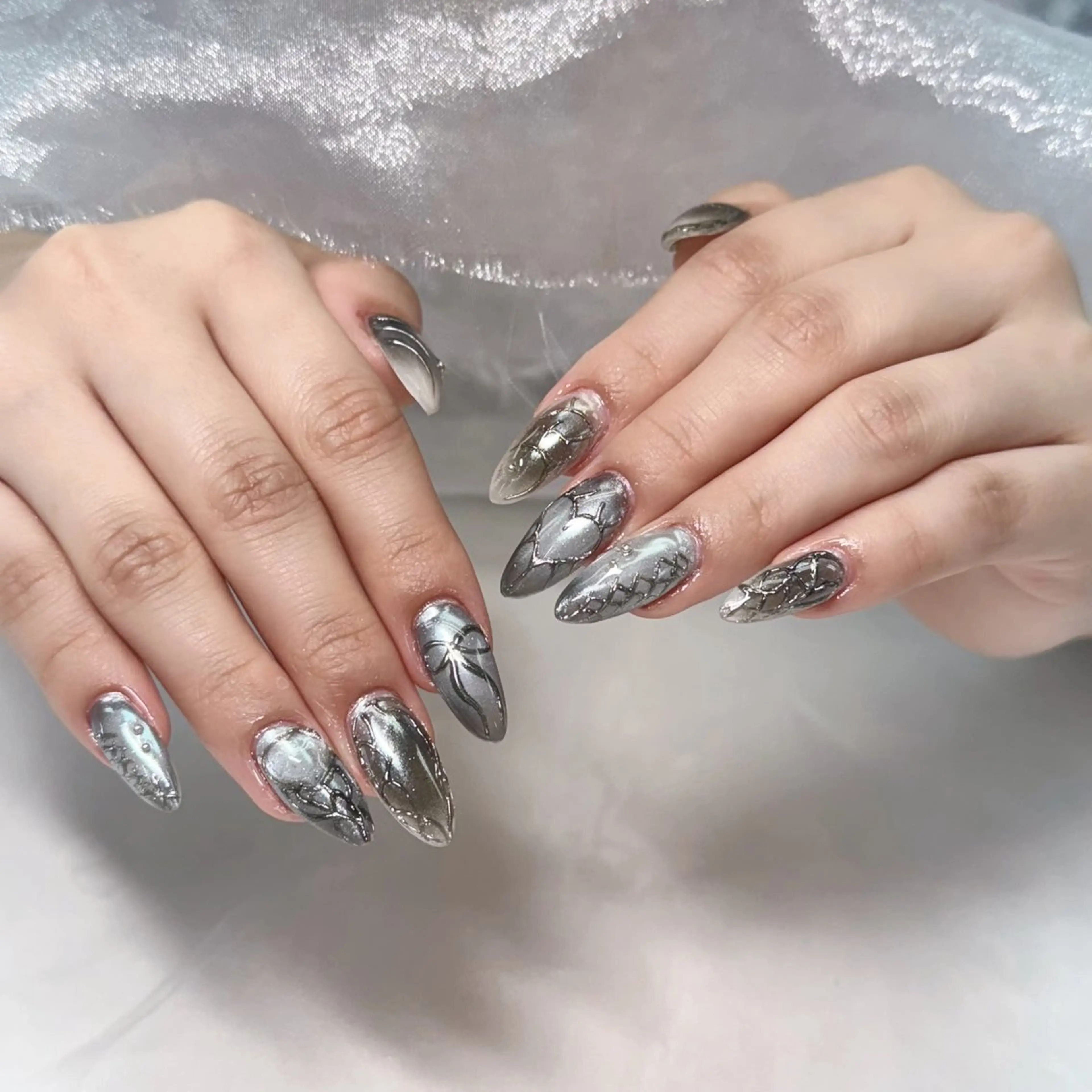 ネイル RiNo Nail Salon所属・RinO Nail 大阪のネイルデザイン