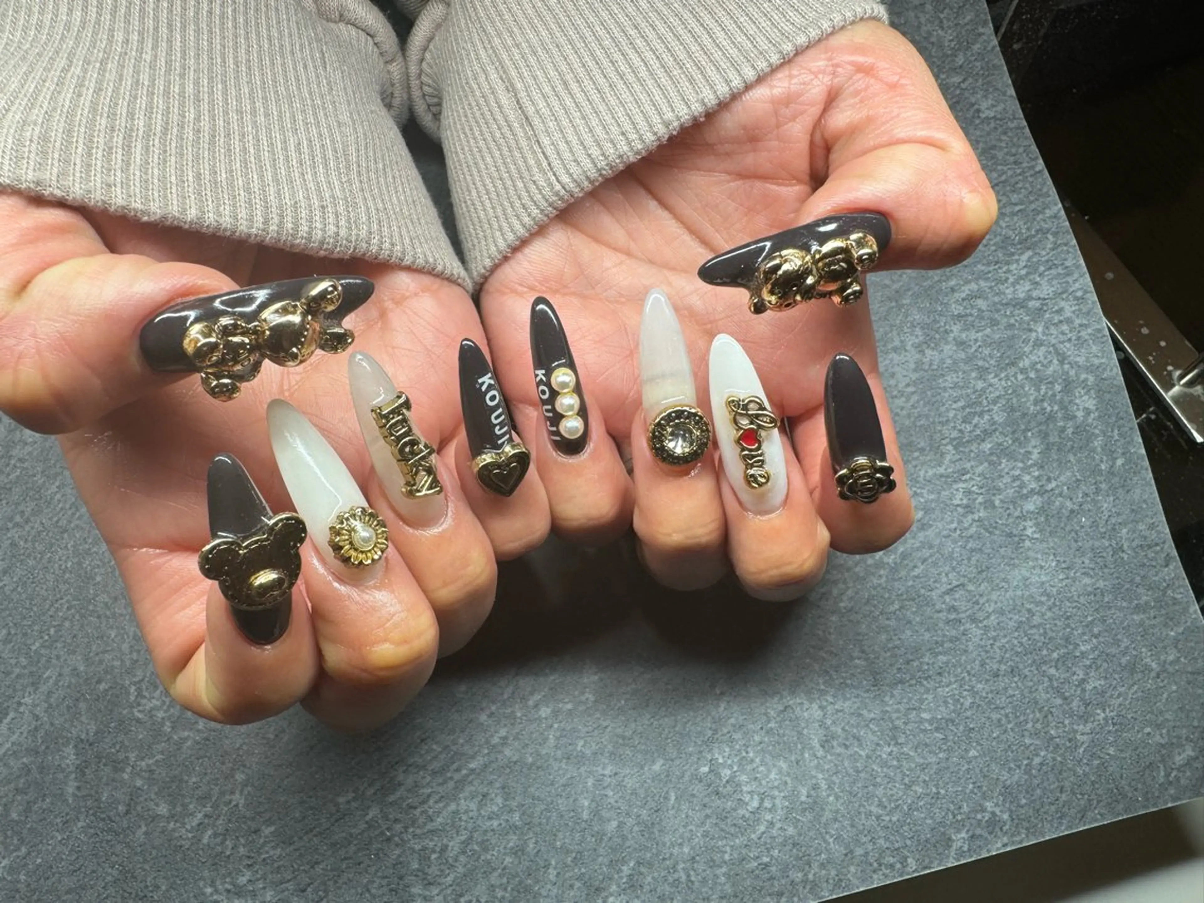 ネイル エジラランテ esilaranteのエステ・リラクイメージ