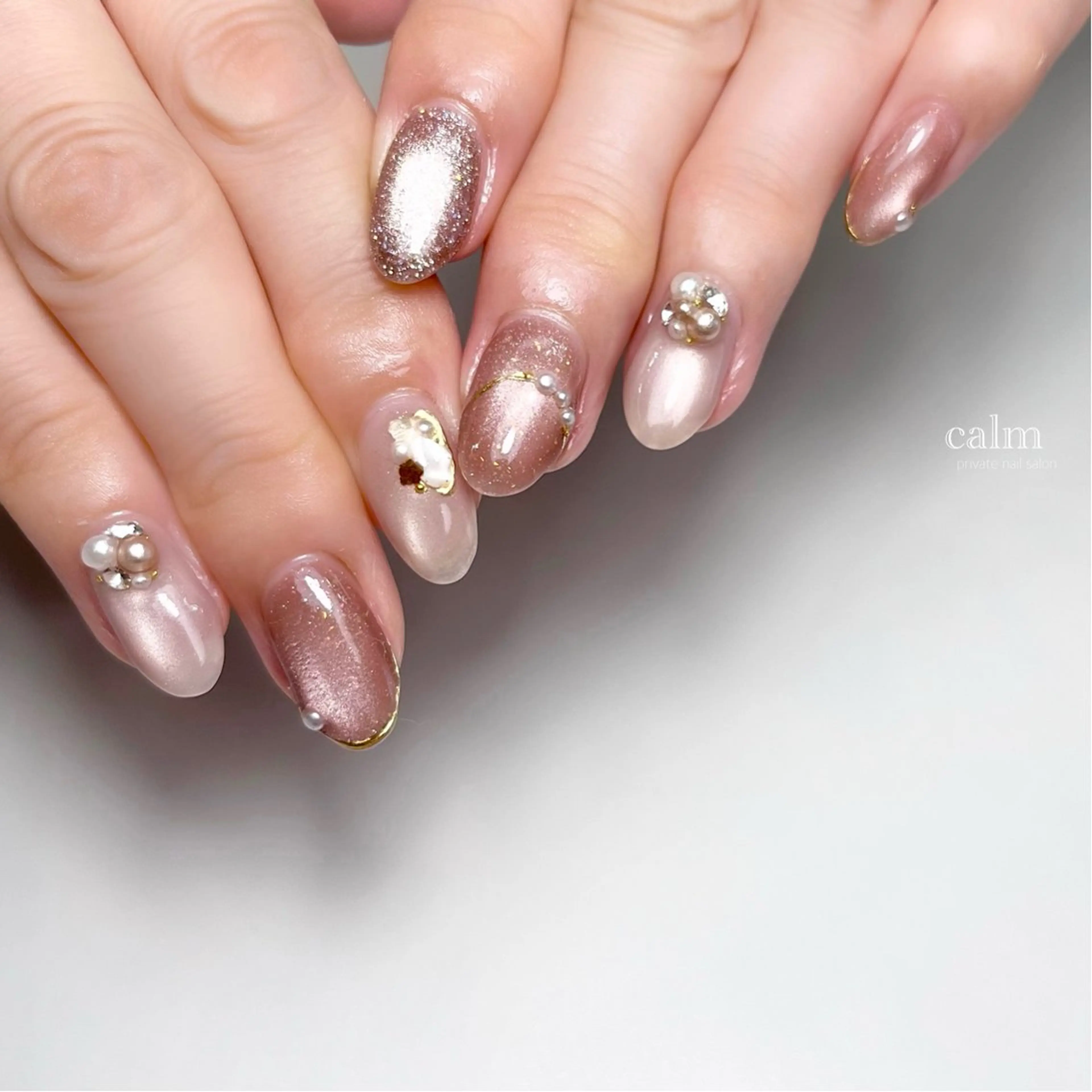 ネイル ハンドネイル calm 〔ｶｰﾑ〕のネイルデザイン