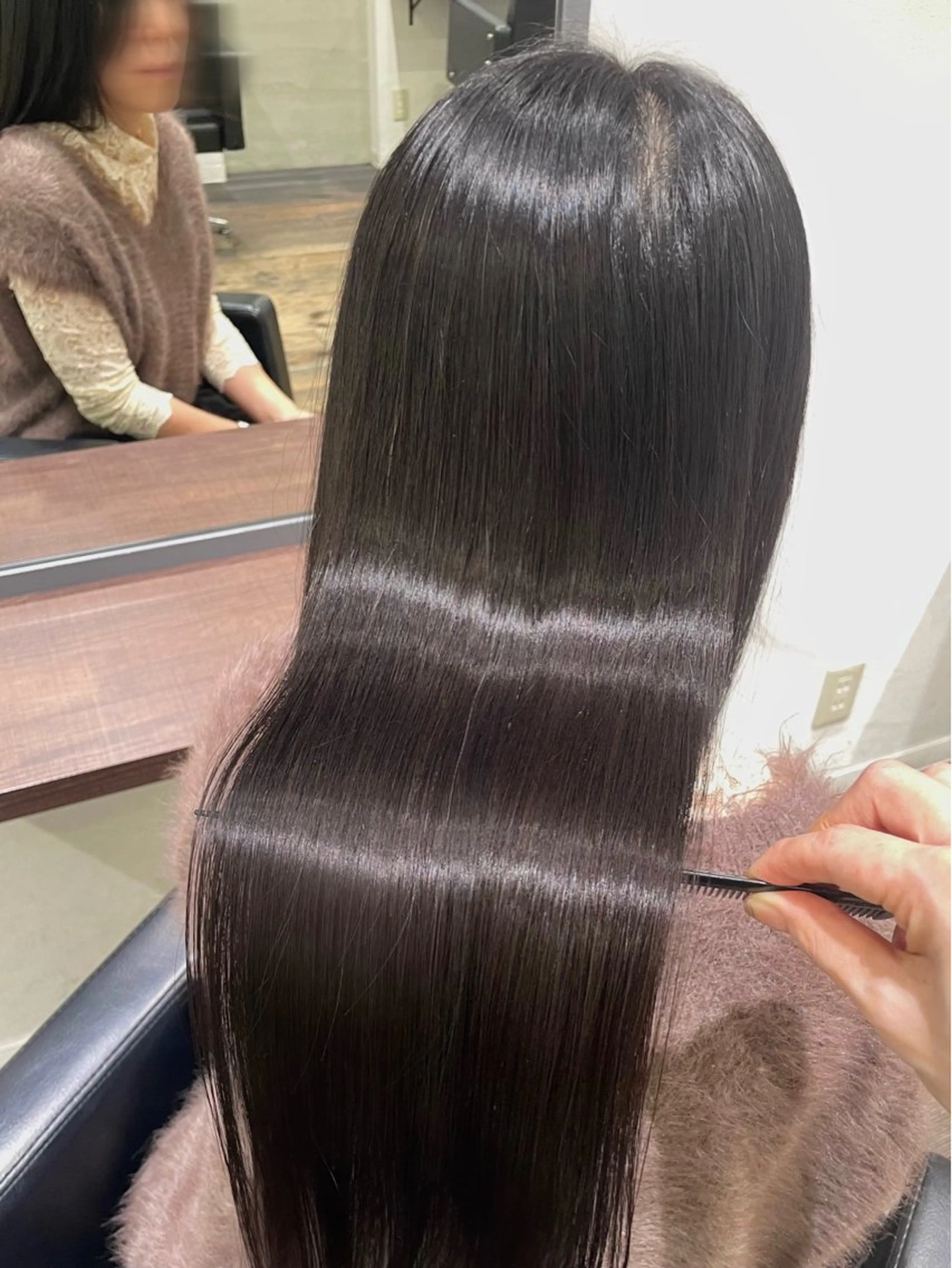 ロング 髪質改善 トリートメント 酸熱トリートメント トリートメント 韓国風レイヤーカット 🇰🇷yumiのヘアスタイル