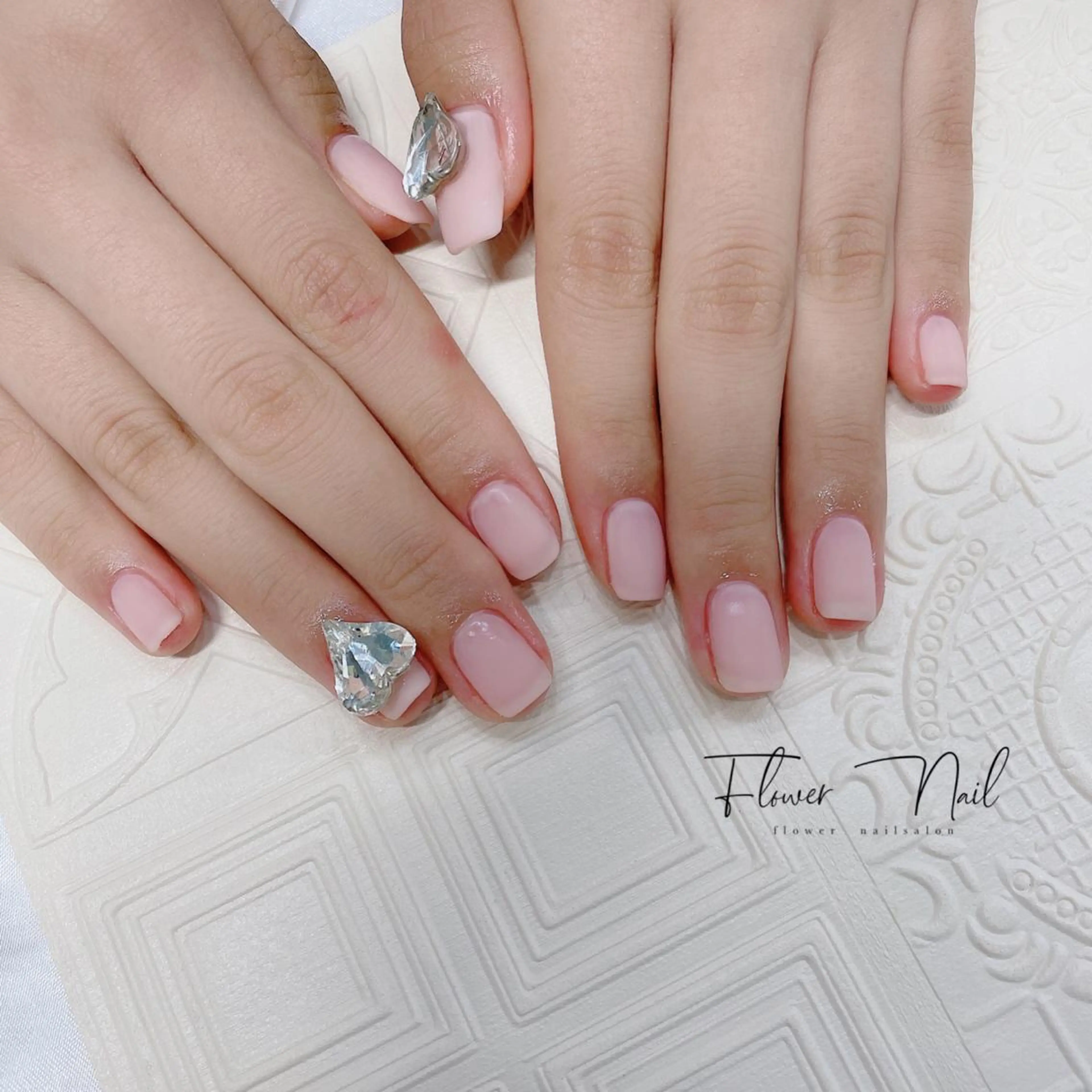 ネイル flower nailsalon所属・Flower nailのネイルデザイン