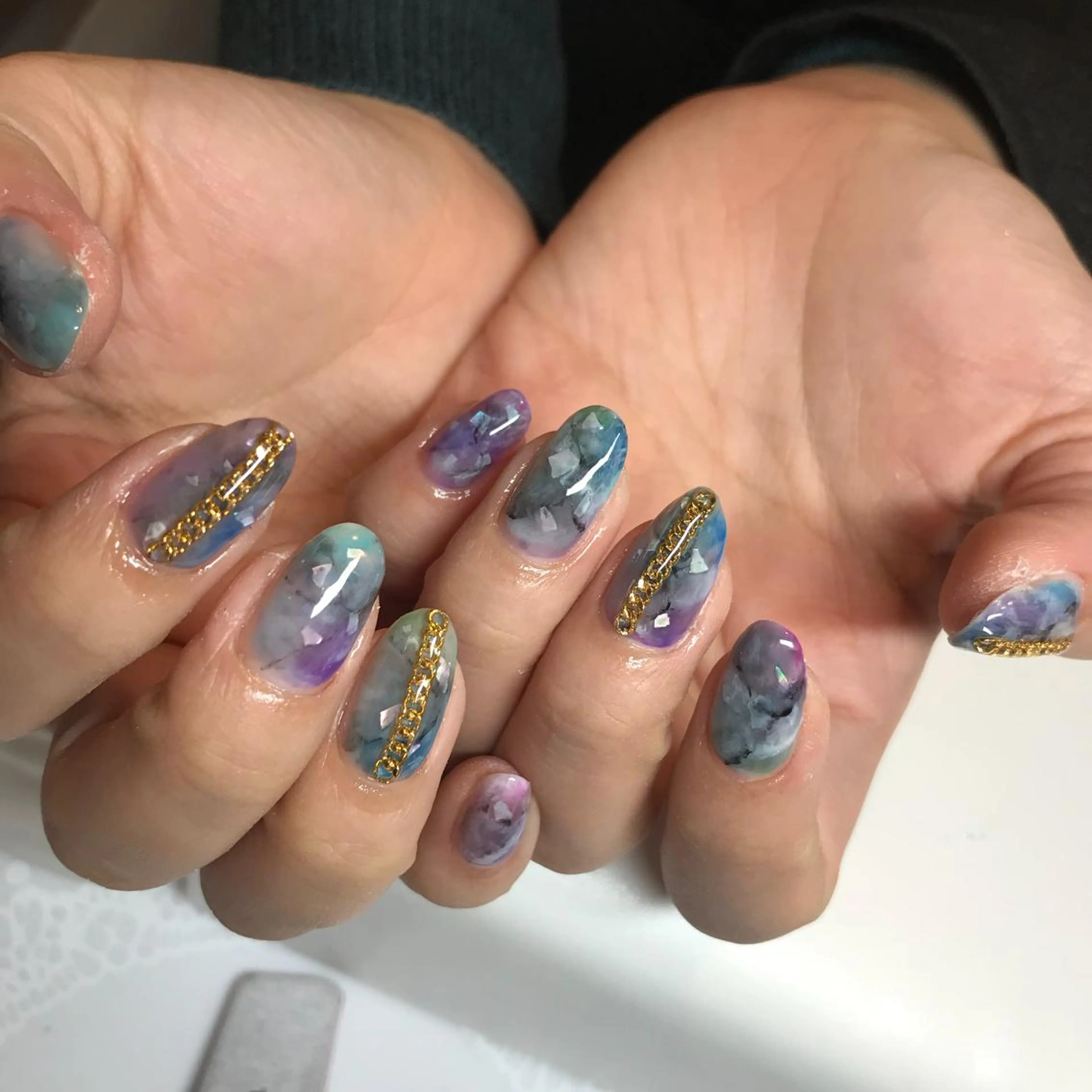 ネイル 大理石ネイル(マーブル) ニュアンスネイル maggienail所属・Maggie Nagisaのネイルデザイン