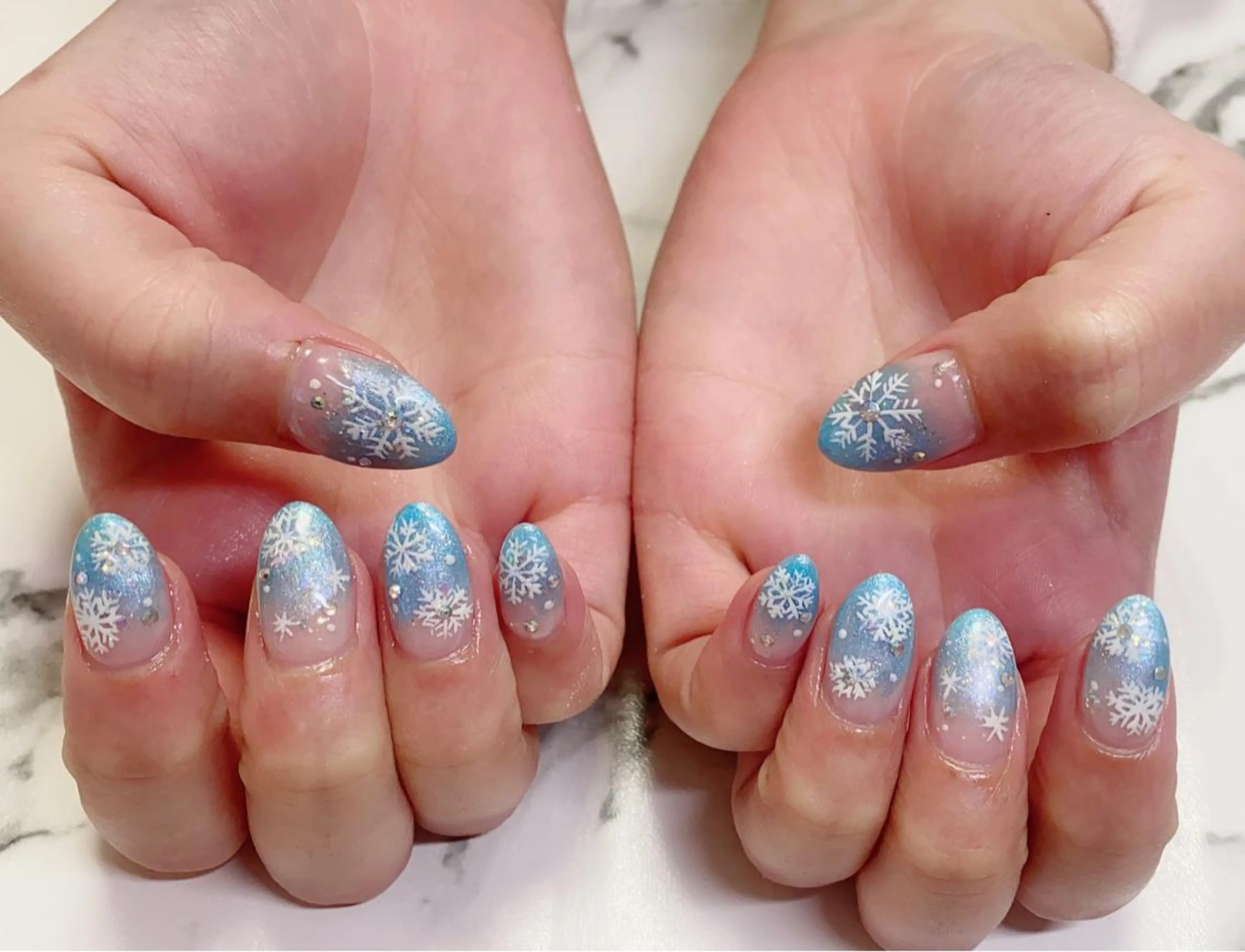 ロング カラー ネイル アートネイル Q Free nailsのネイルデザイン