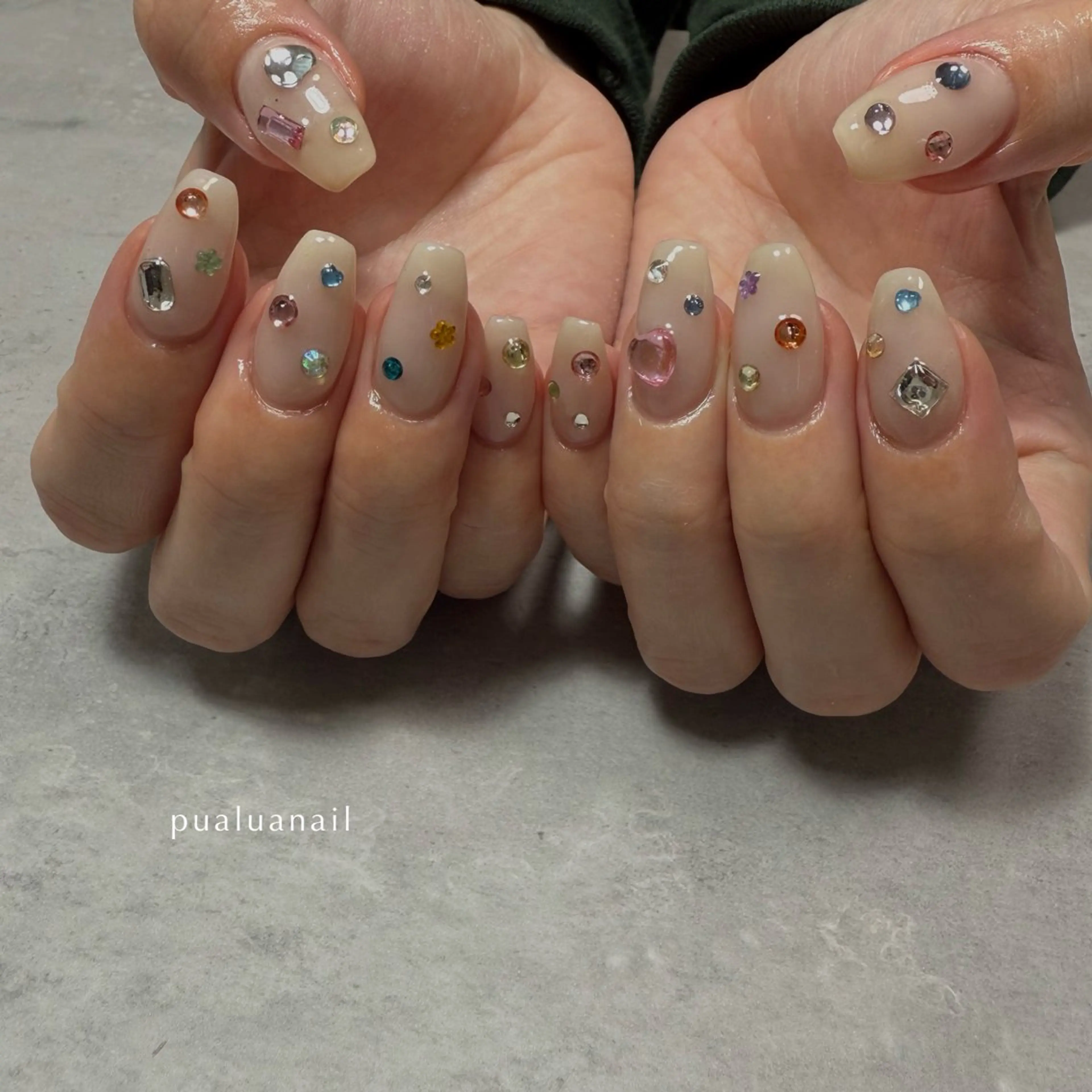 ネイル ハンドネイル pualua miharuのネイルデザイン