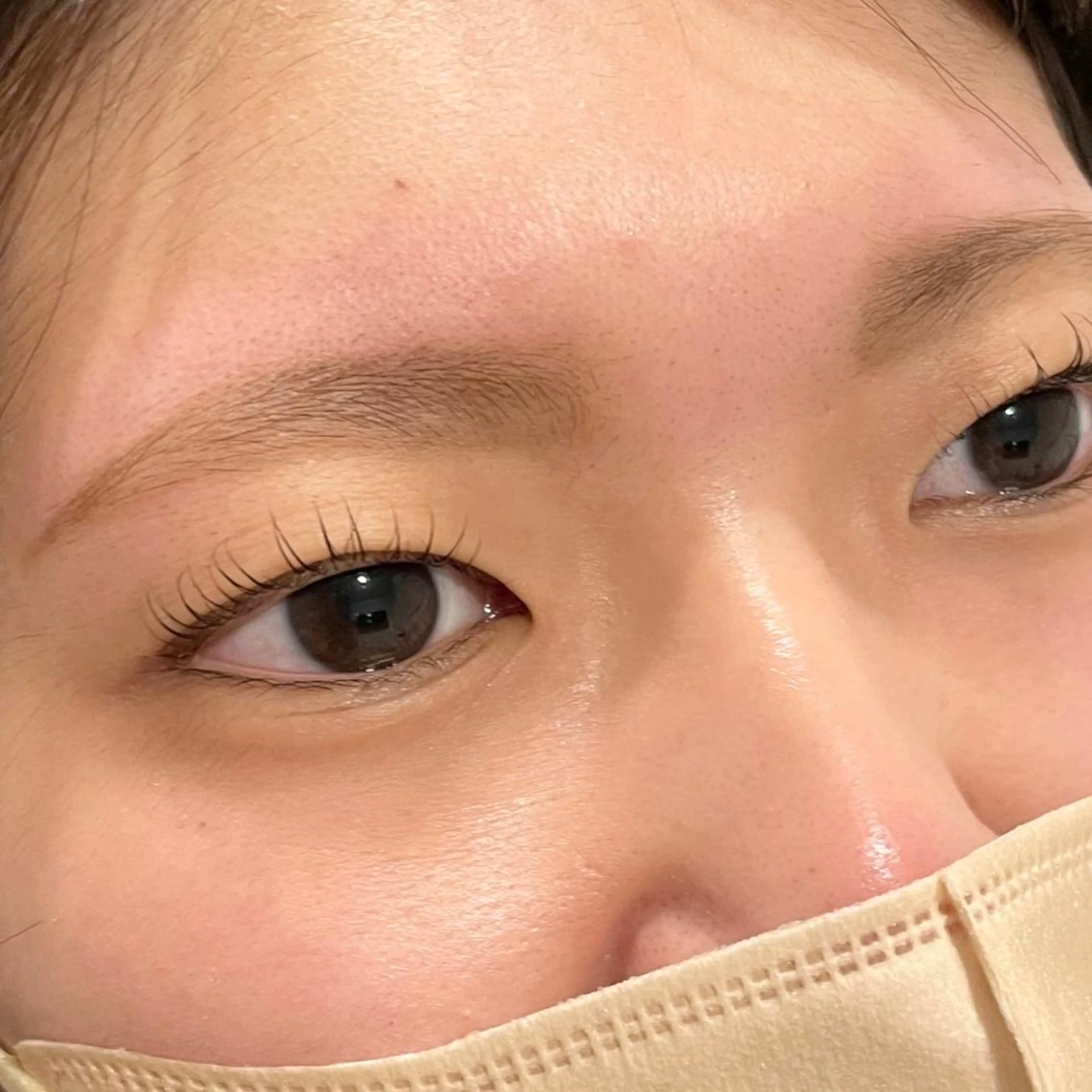 マツエク・マツパ ROW beaute所属・ROW beaute Sakiの眉毛・アイブロウイメージ