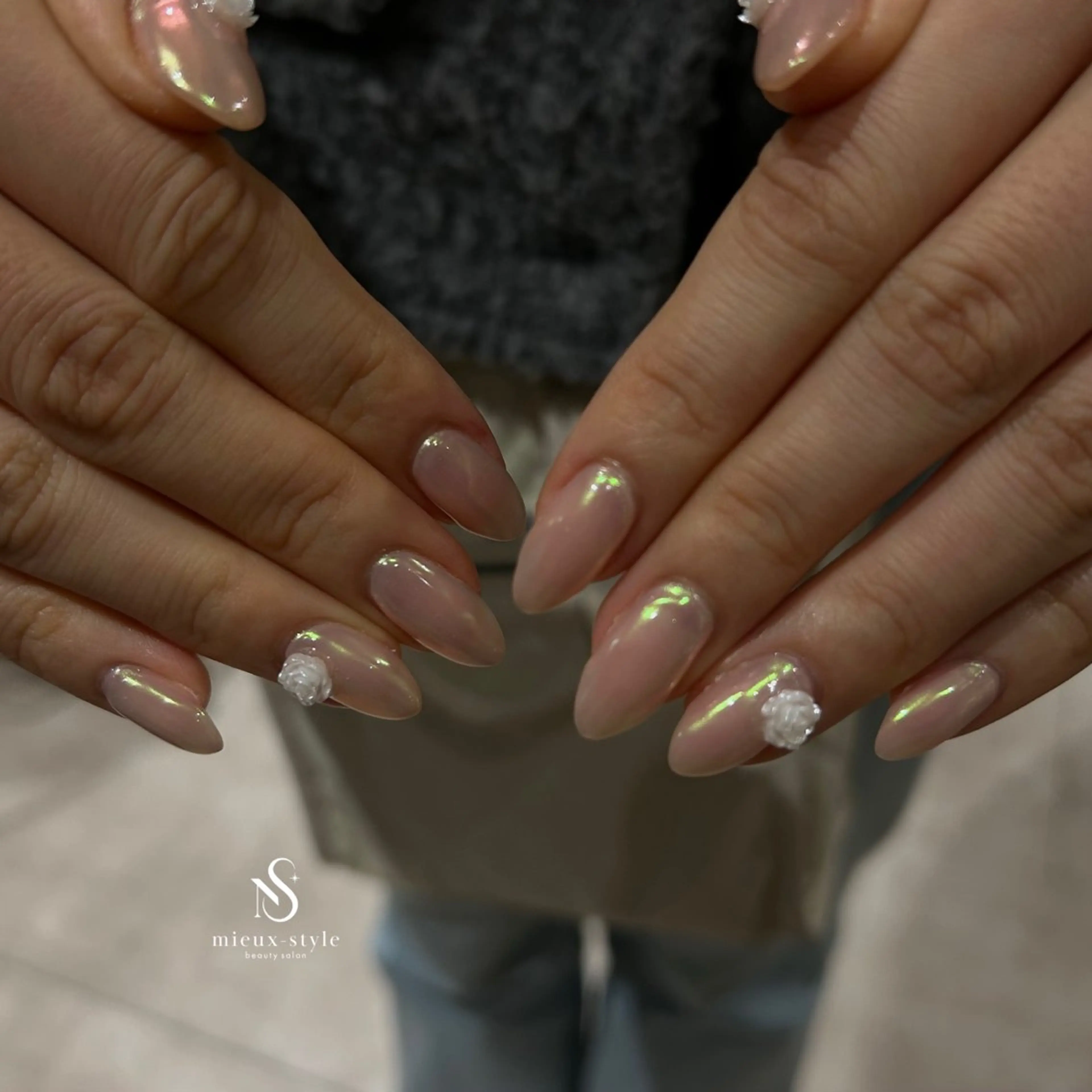 ネイル ハンドネイル 前田 梨緒のネイルデザイン