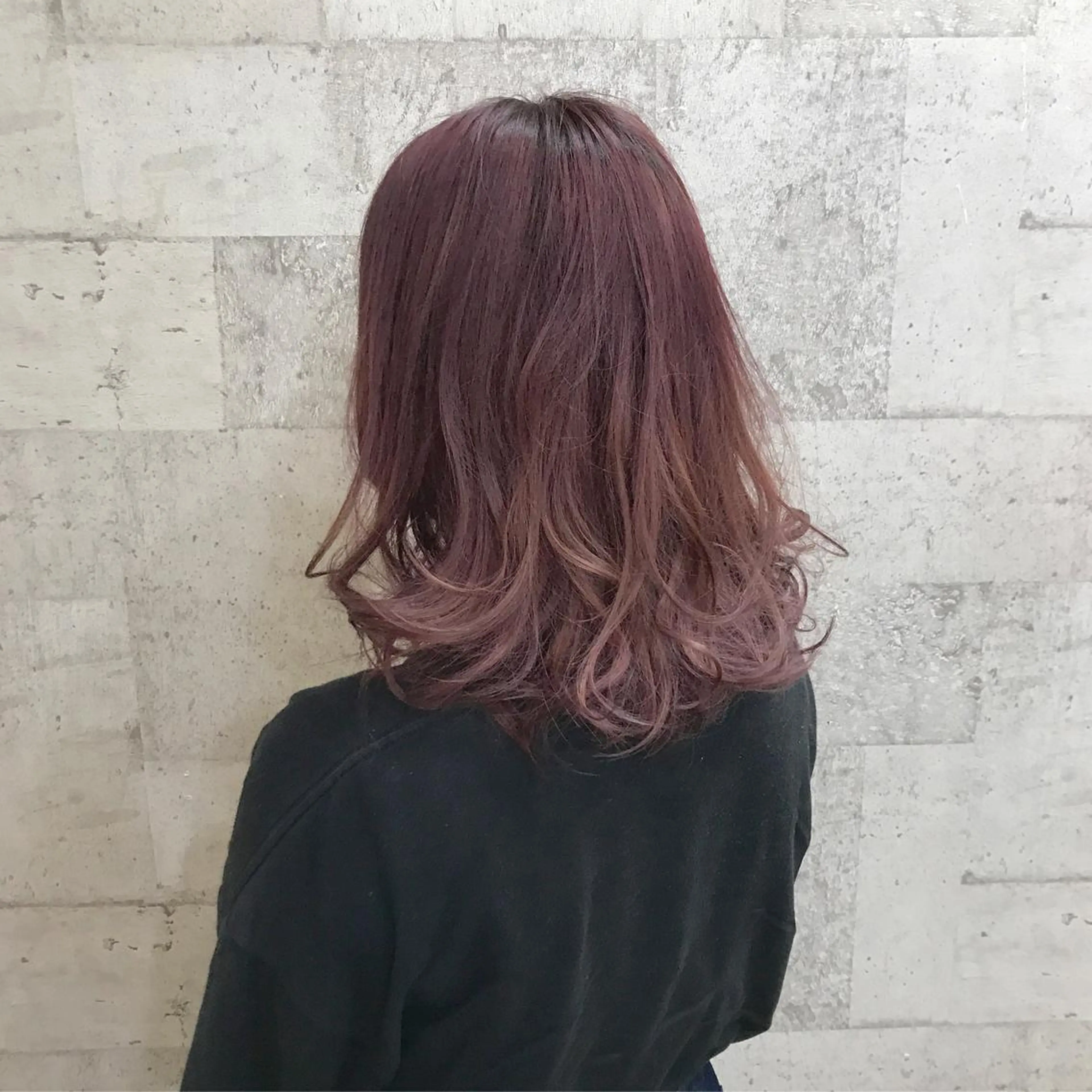 ミディアム カラー ダブルカラー ピンクカラー インナーカラー/天神 ブリーチ/吉田のヘアスタイル