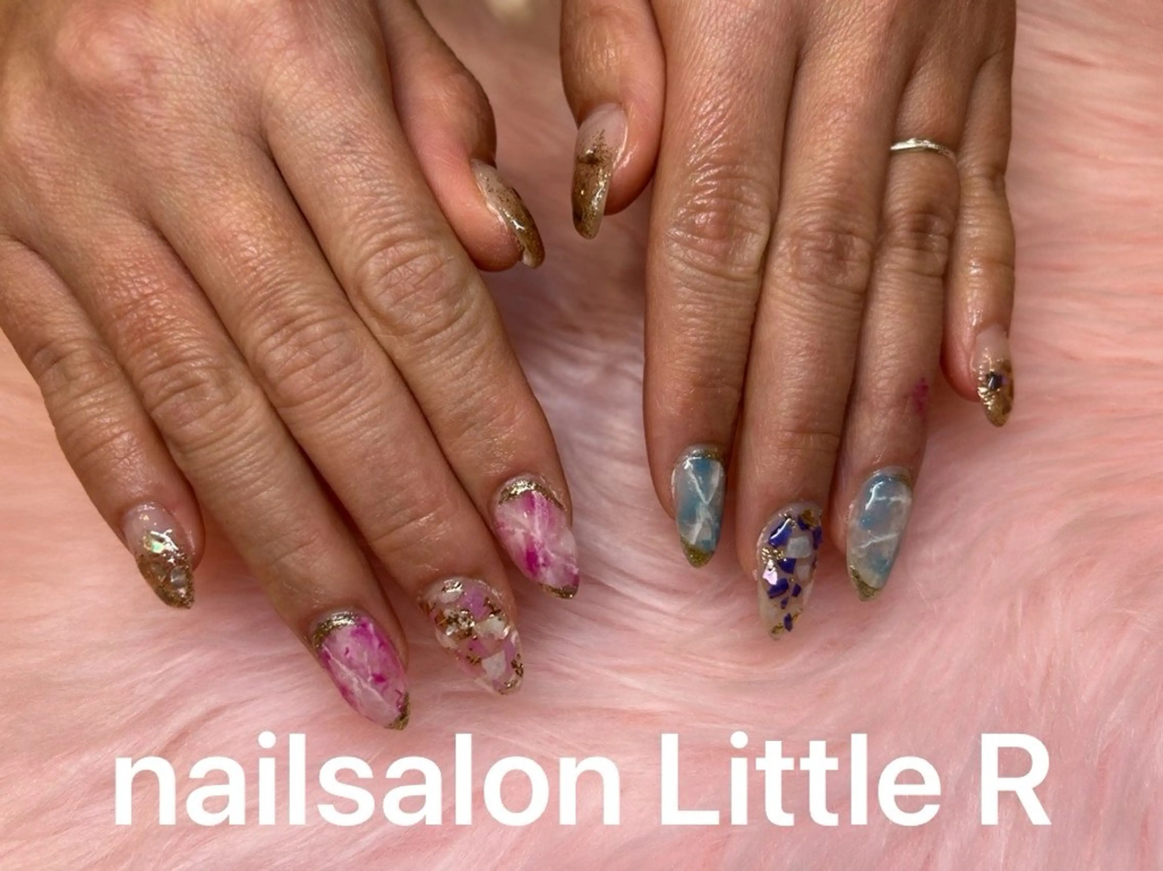 ネイル 大理石ネイル(マーブル) Nailsalon Little Rのネイルデザイン