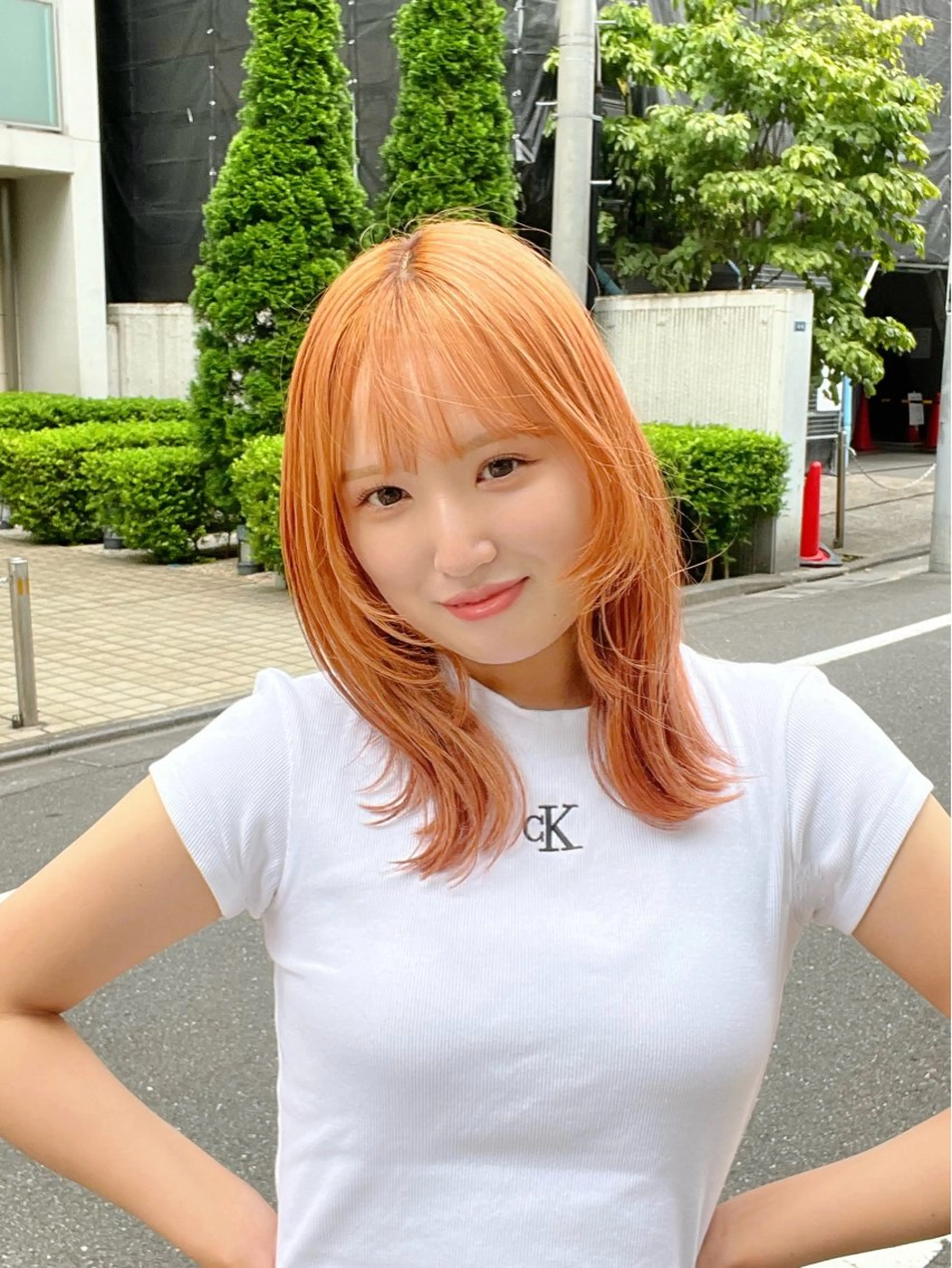 ミディアム カラー オレンジ カット ヘアカラー ムラ修正💎 艶髪ハイトーン💎のヘアスタイル