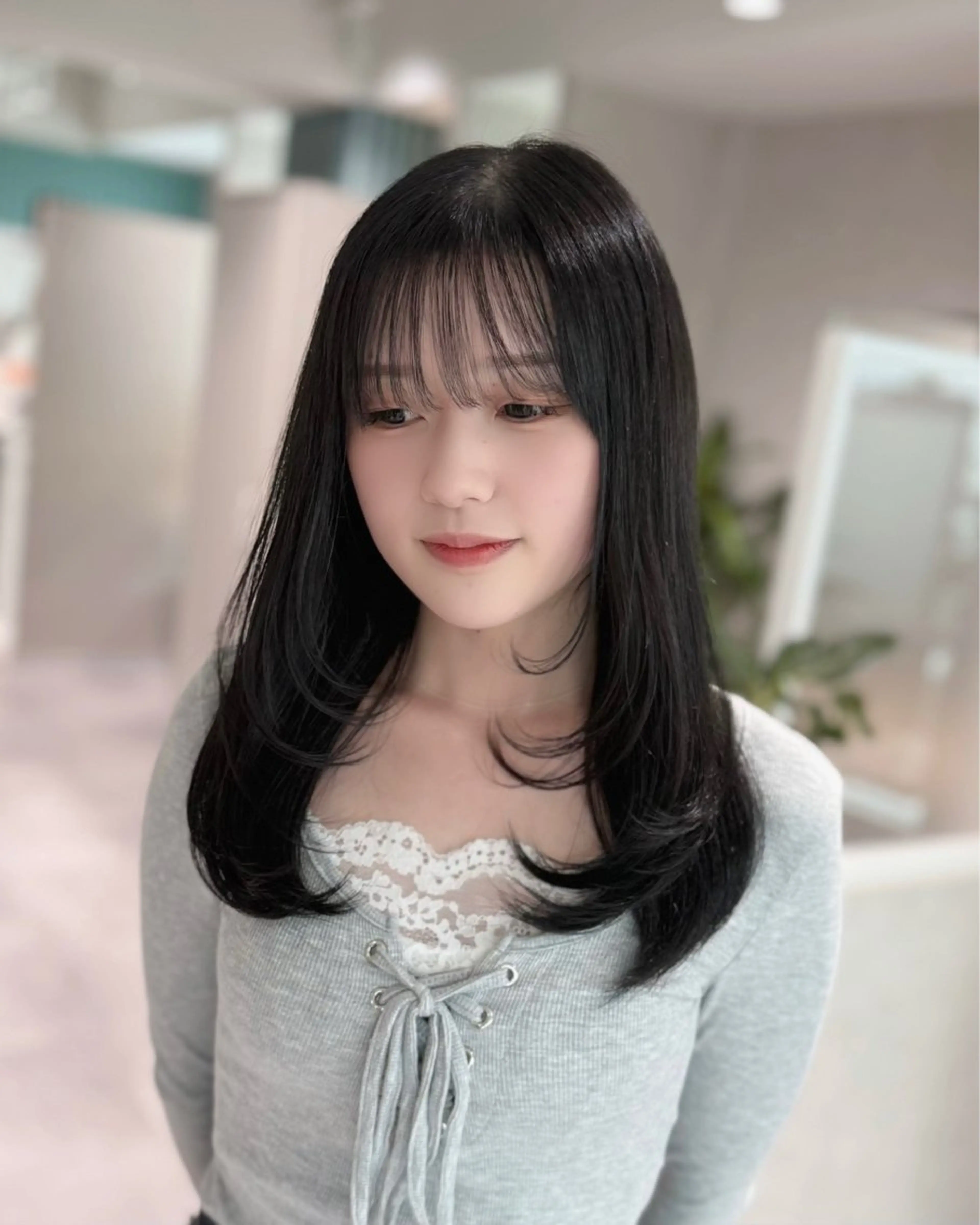 セミロング meak所属・韓国レイヤー RYOTAのヘアスタイル