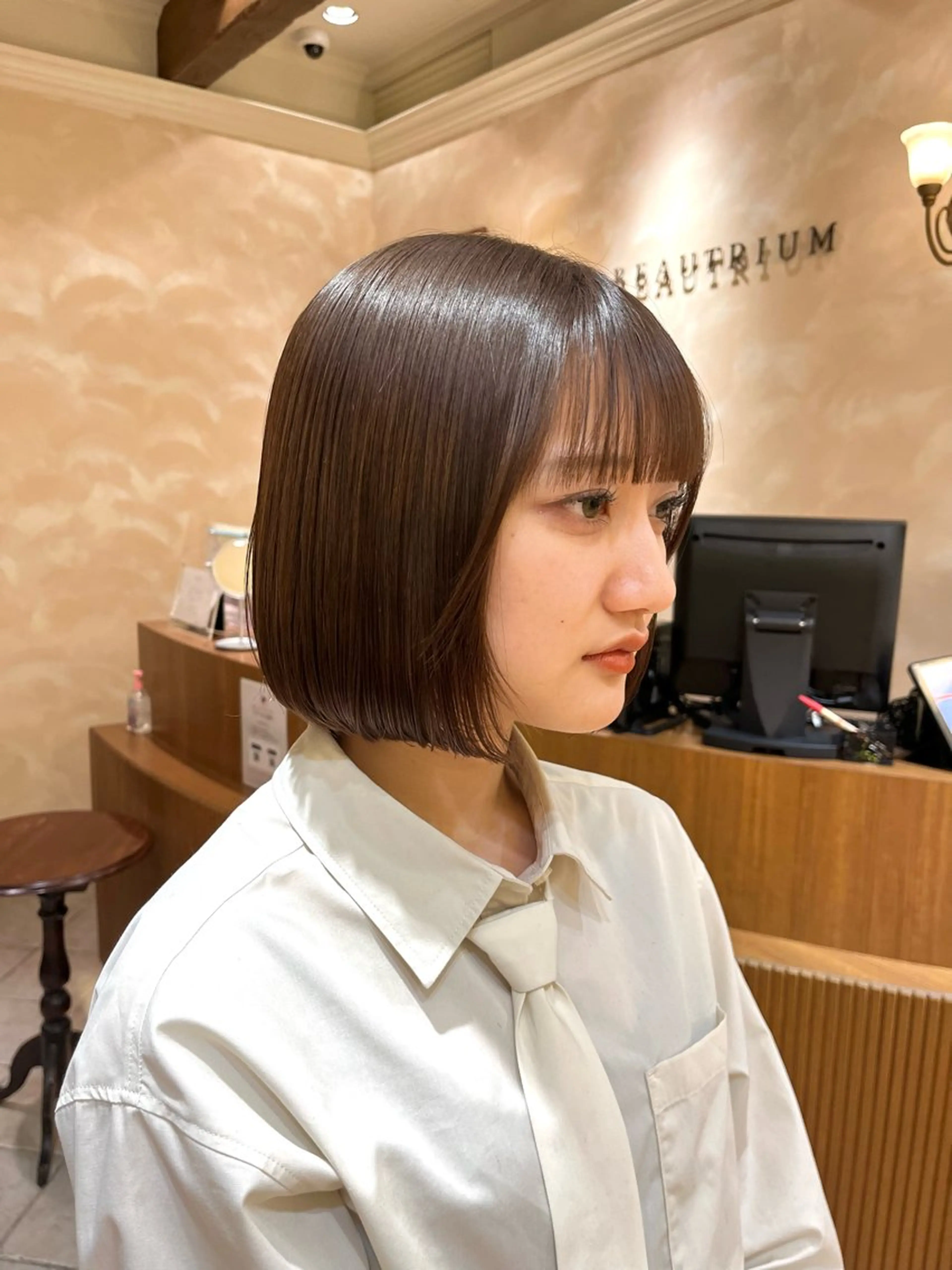 ショート ボブ 青山 莉奈のヘアスタイル