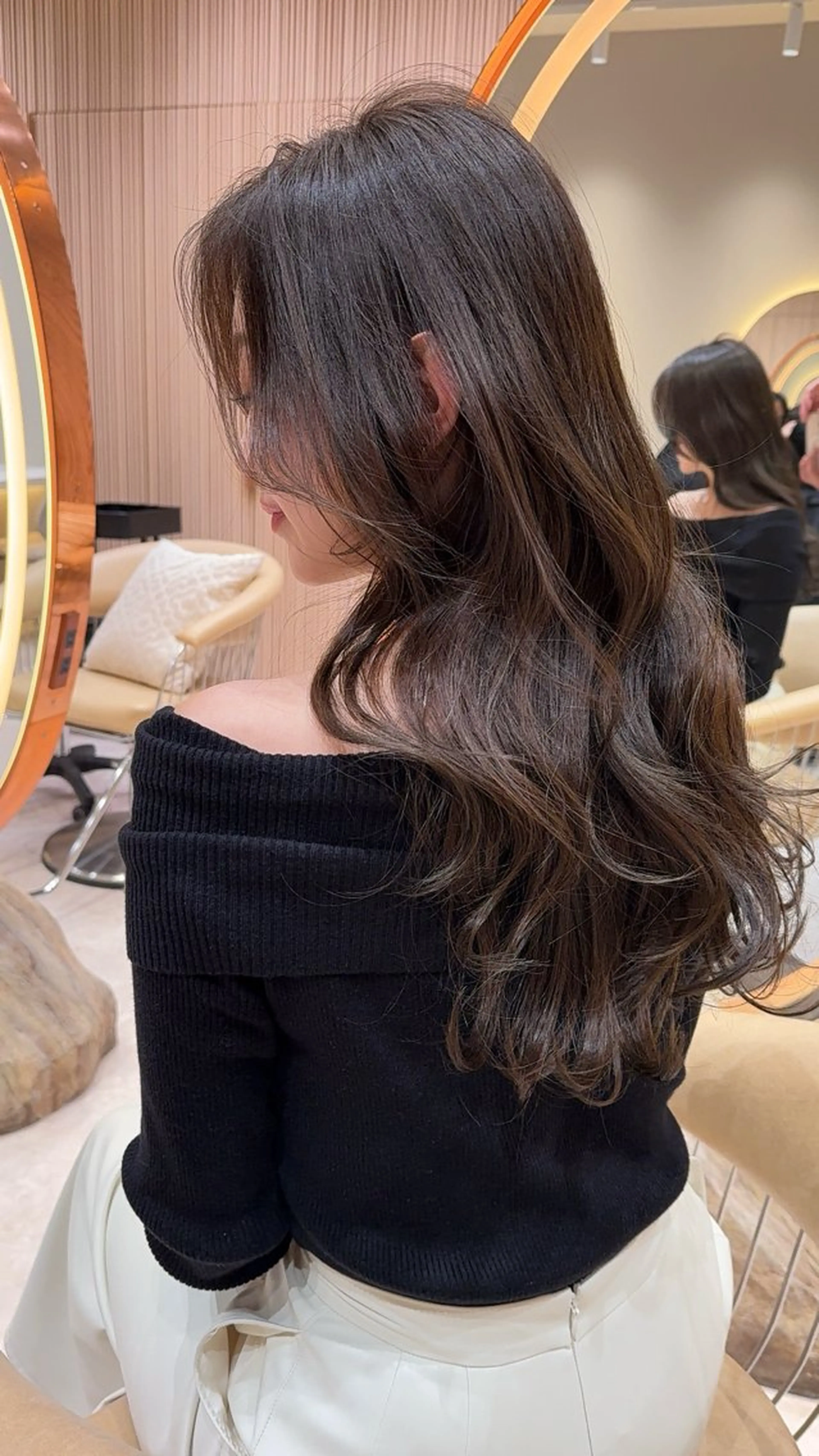 ロング カラー カット ヘアカラー トリートメント レイヤー❣️縮毛矯正 川村利幸のヘアスタイル