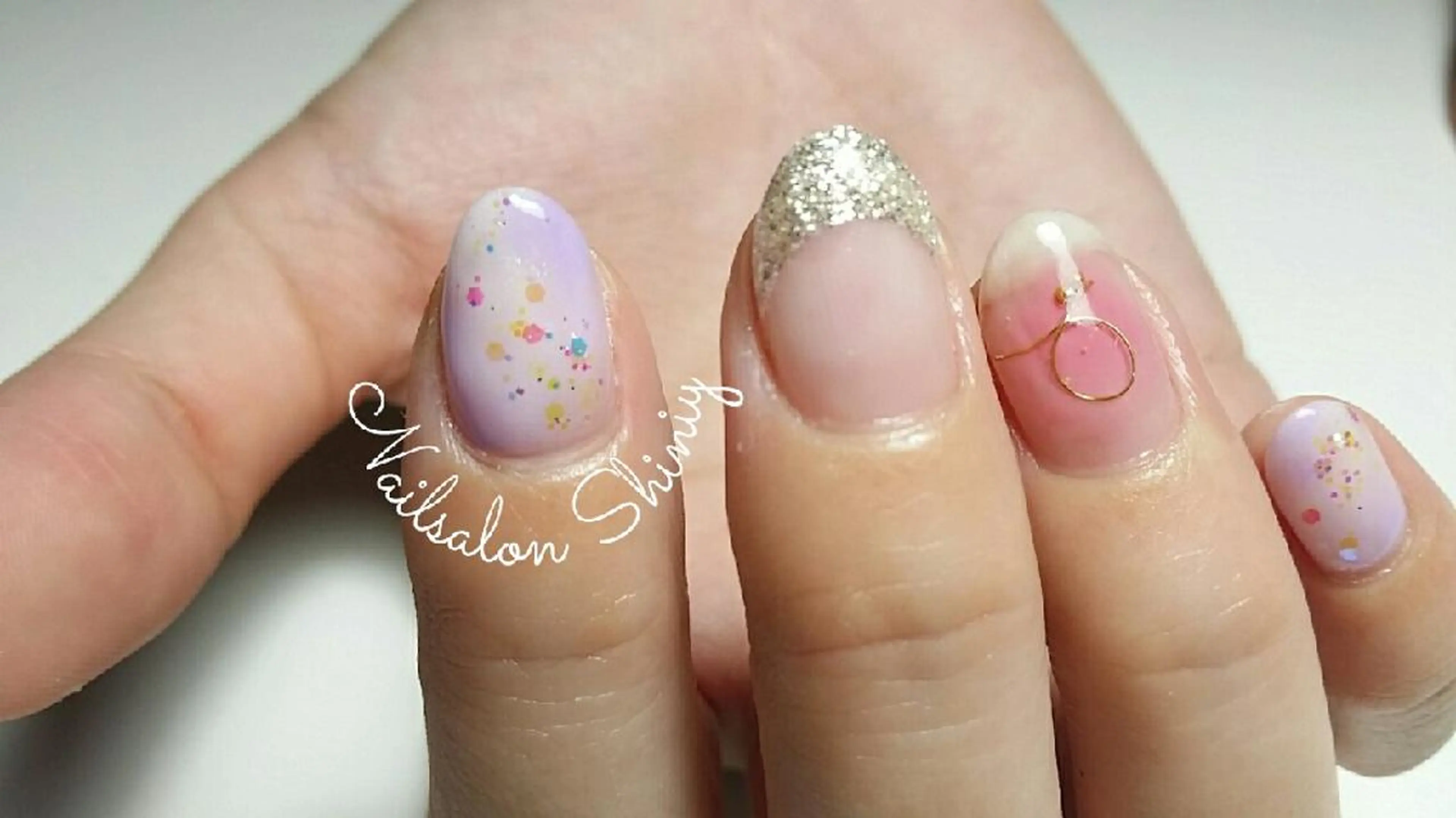 ネイル チークネイル ネイル&脱毛サロン マキのネイルデザイン