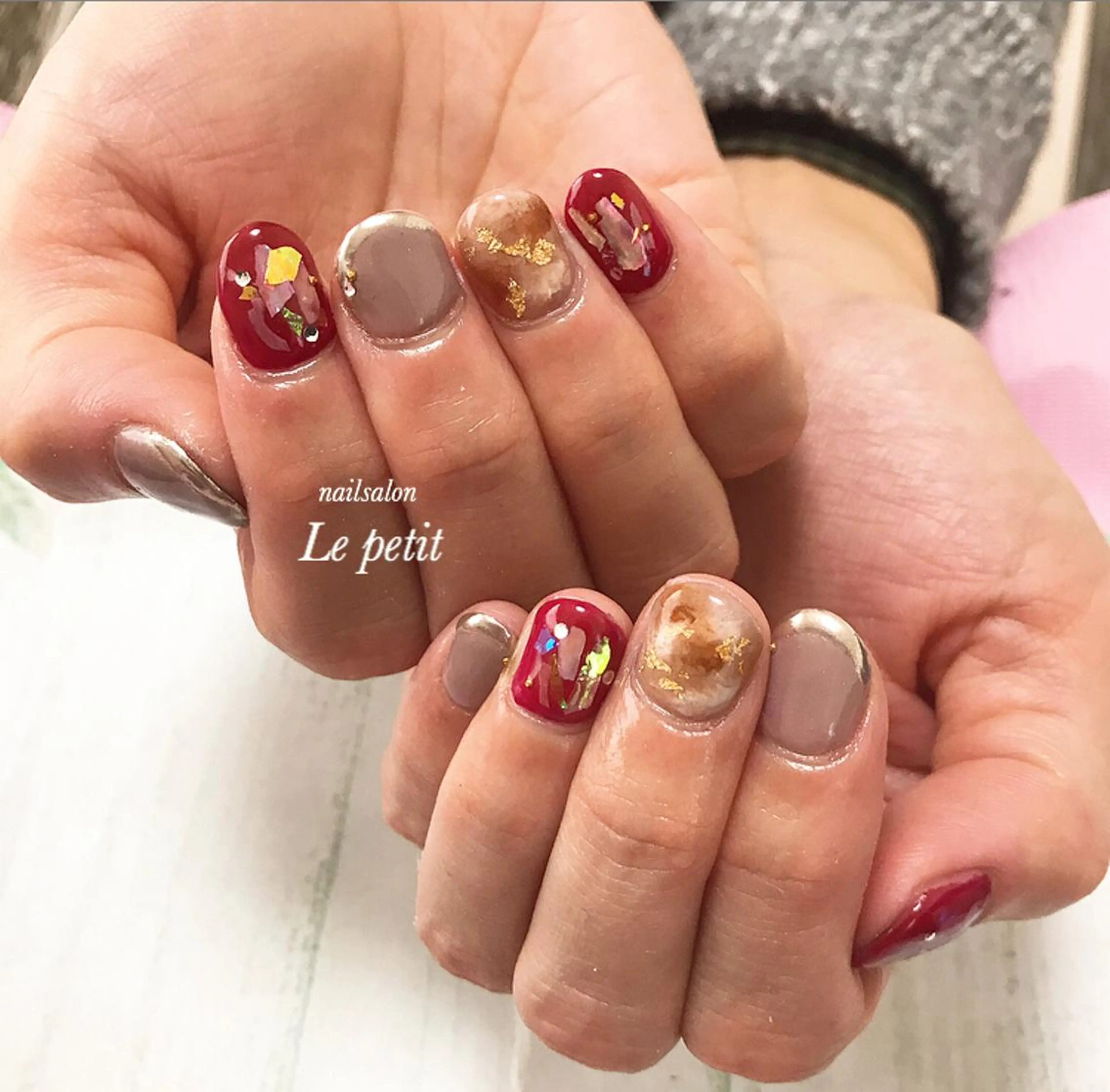 ネイル 石野 広佳のネイルデザイン