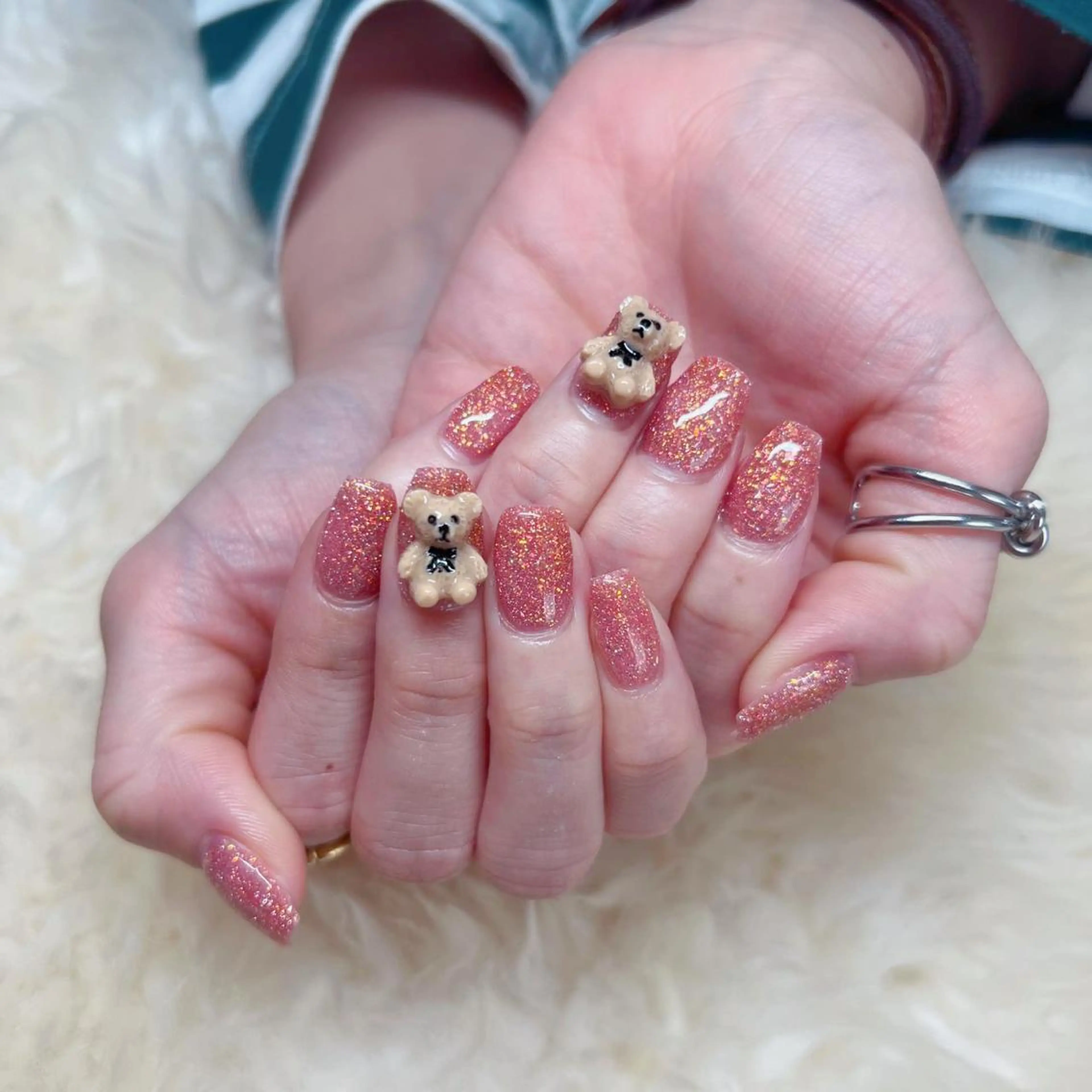ミディアム ハンドネイル ハンドケア 💜MIYA nail川崎店のネイルデザイン