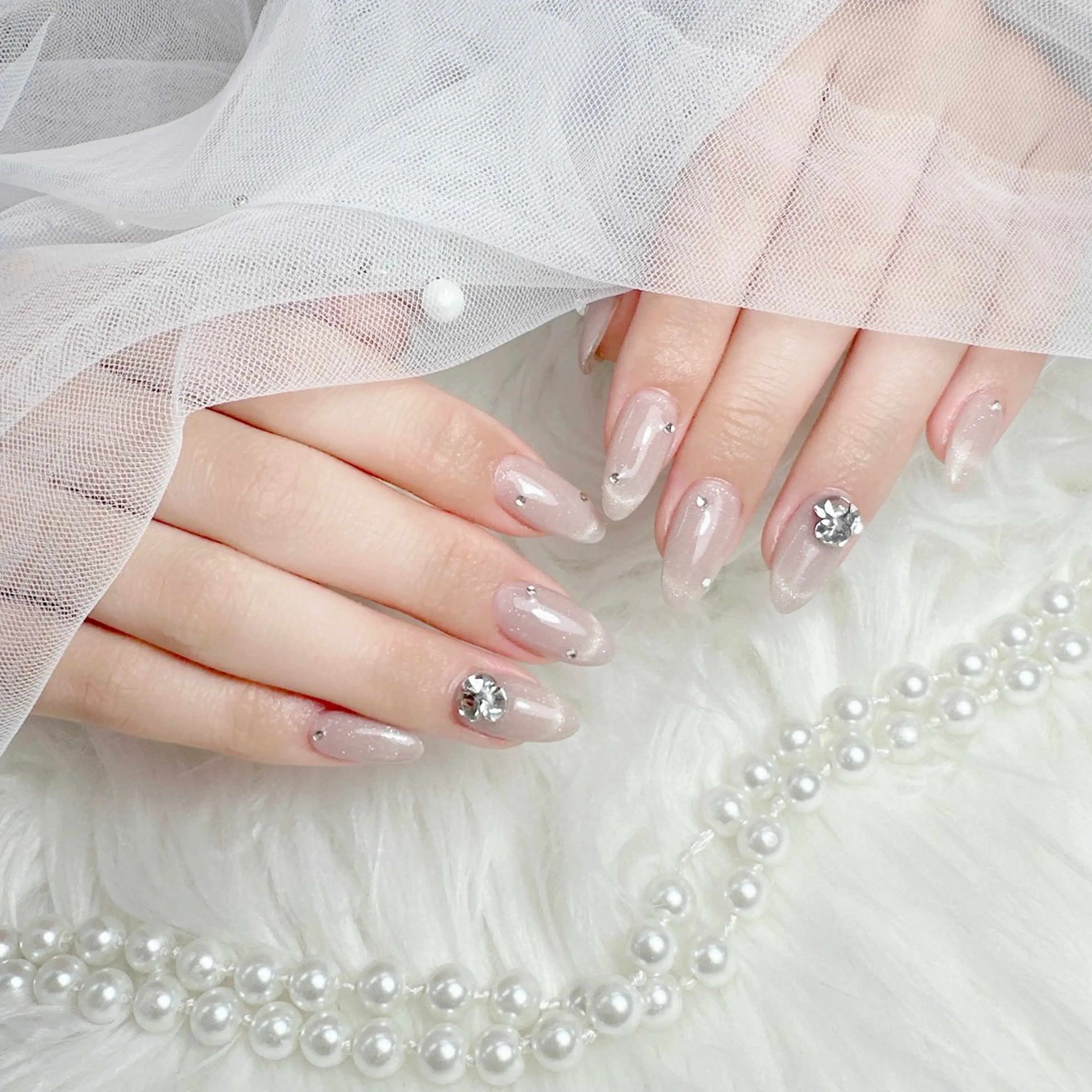 ネイル アートネイル ジェルネイル グラデーション キラキラネイル ラメ(グリッター) ハンドネイル Viola. 優花のネイルデザイン