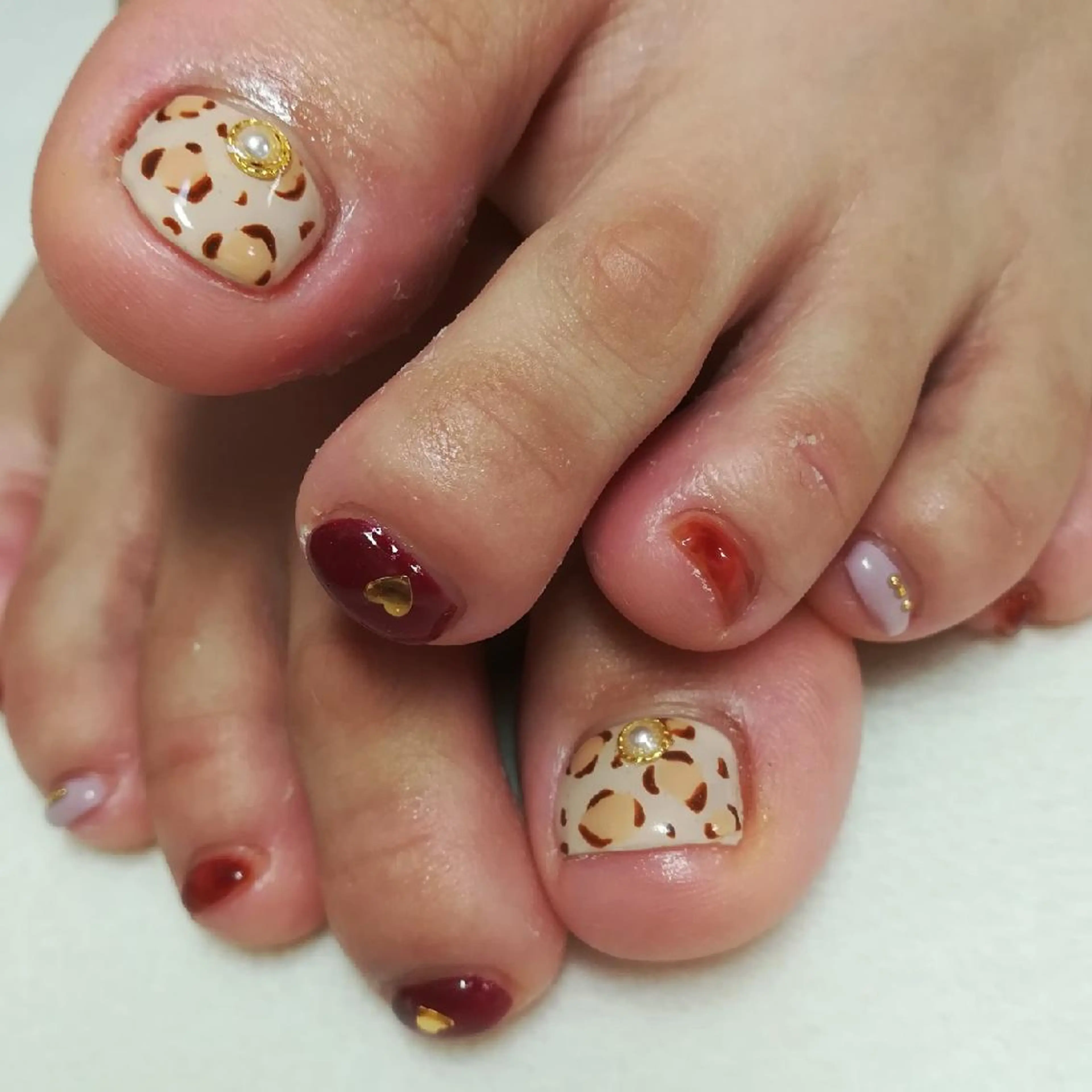 ネイル アニマル柄 フットネイル reve あやののネイルデザイン