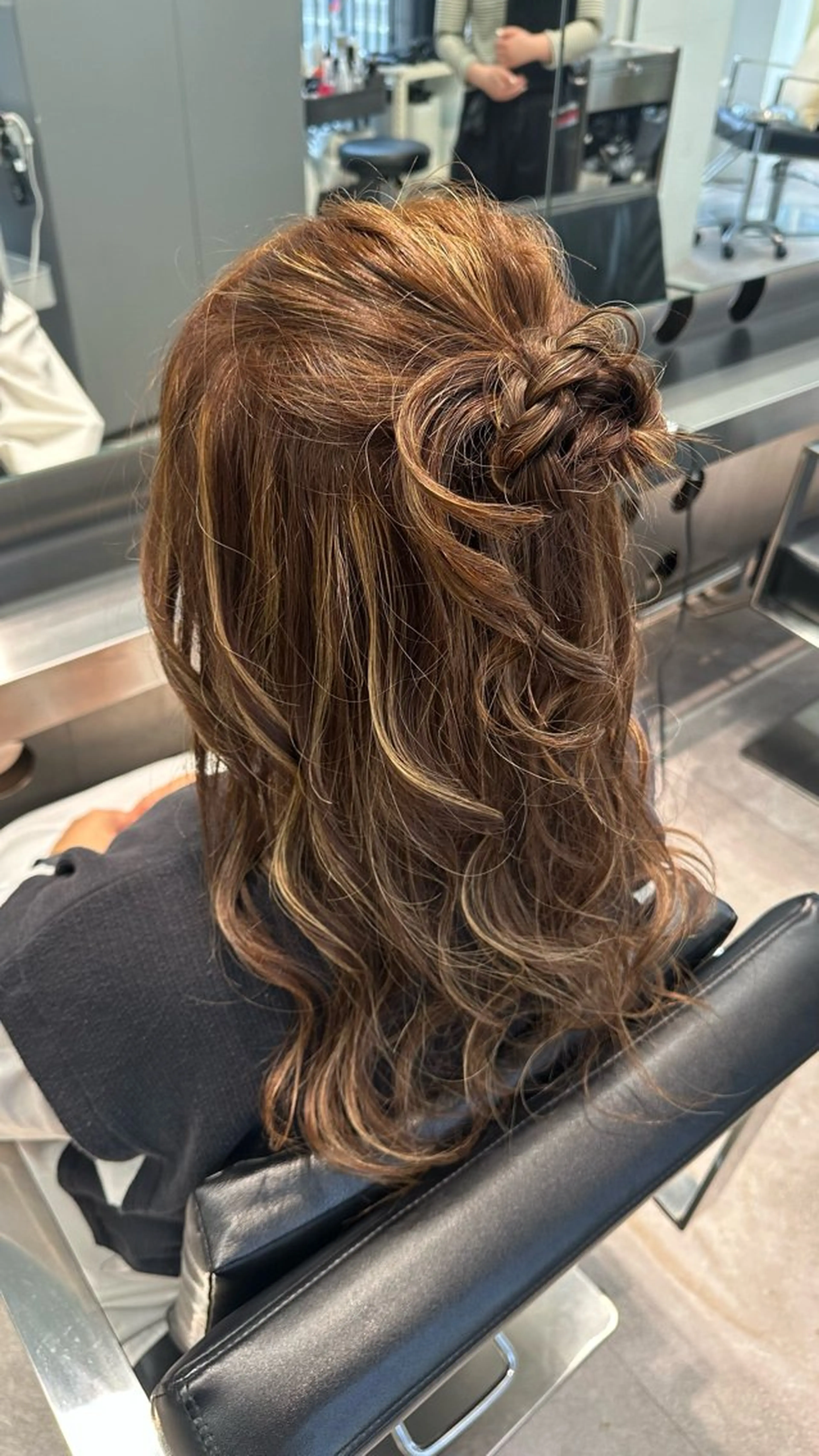 ロング ヘアセット 湖香 (コノカ)のヘアスタイル