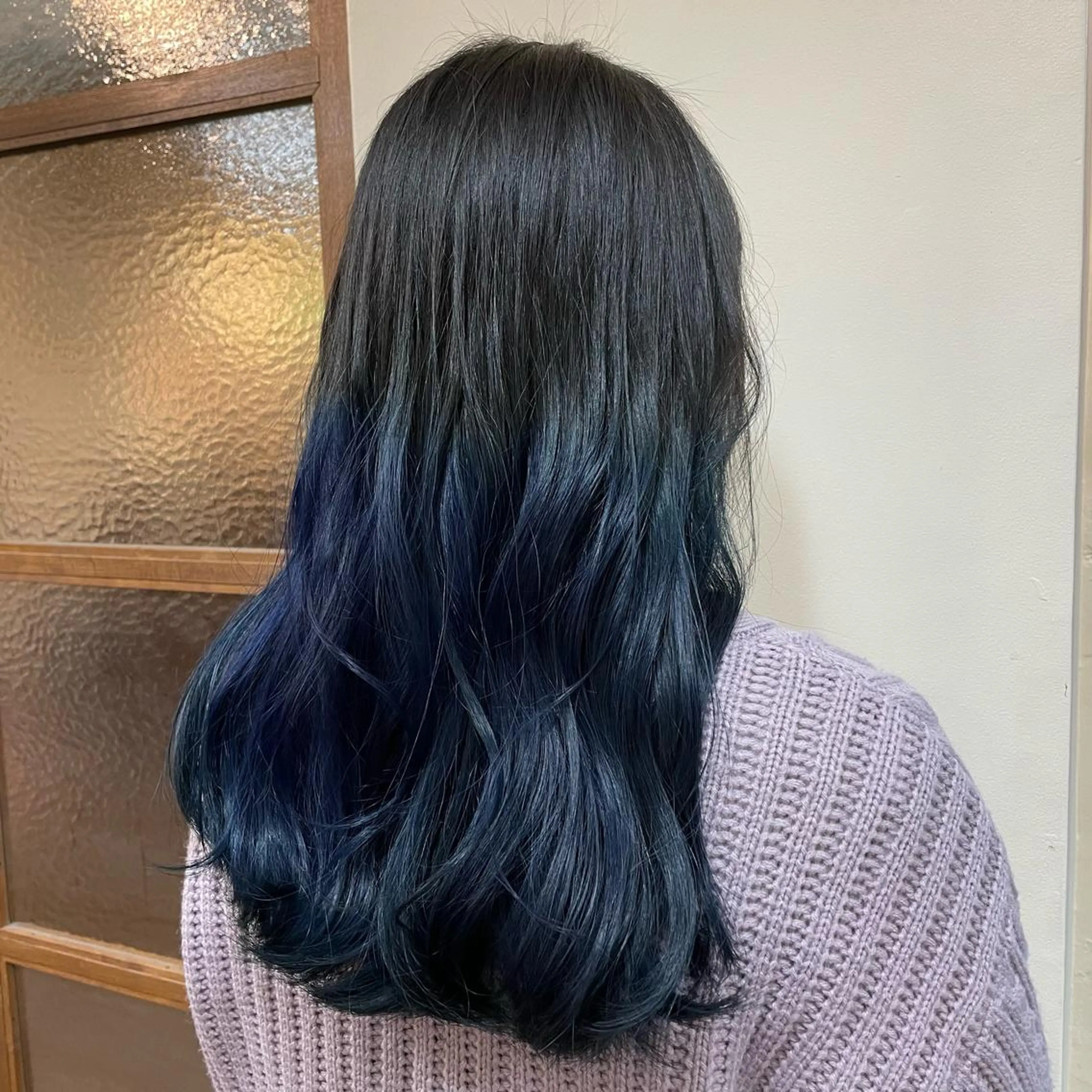 ロング カラー ブルーカラー デザインカラー グラデーションカラー NiCHE avenir吉祥寺所属・💜カラー/縮毛矯正 /NARUKA💜のヘアスタイル