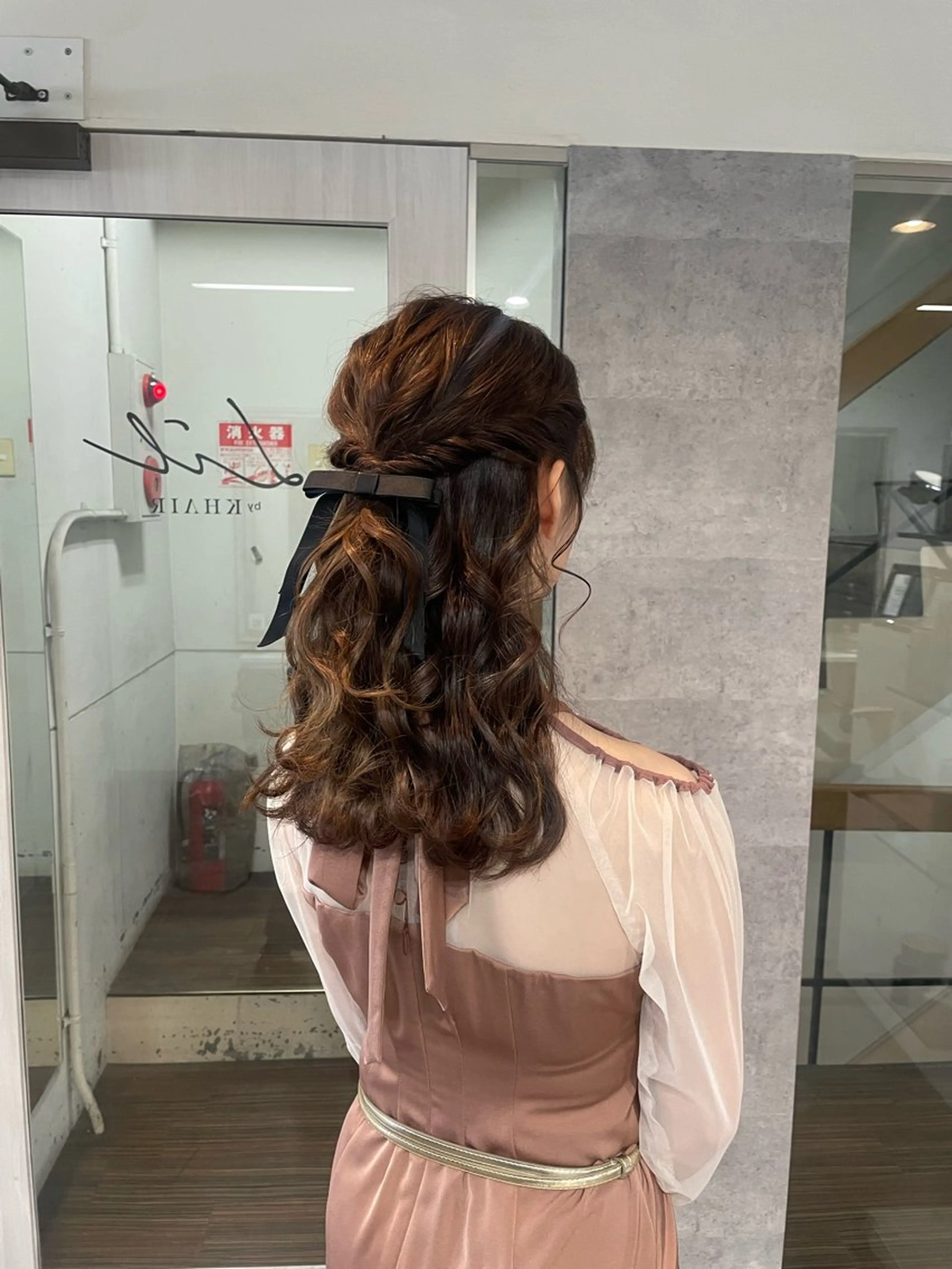 ロング ヘアアレンジ ハーフアップ 愛　莉/大阪美容室 /ケア・艶カラーのヘアスタイル